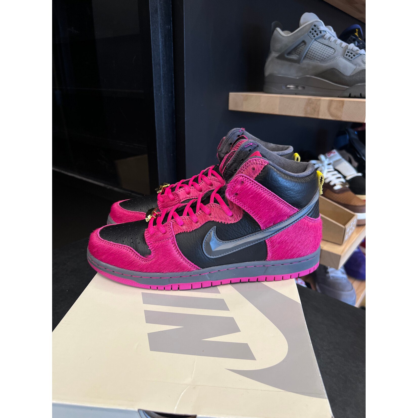 Nike Nike SB Dunk High Run The Jewels Size 8, PREOWNED