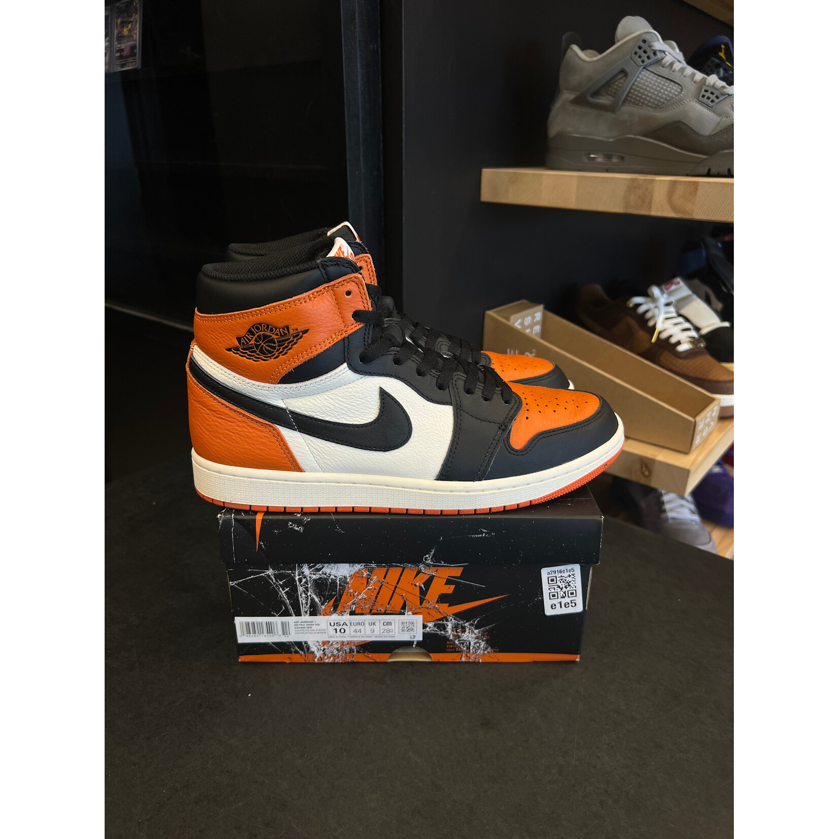 Jordan Jordan 1 Retro High OG Shattered Backboard (2025) Size 10, PREOWNED