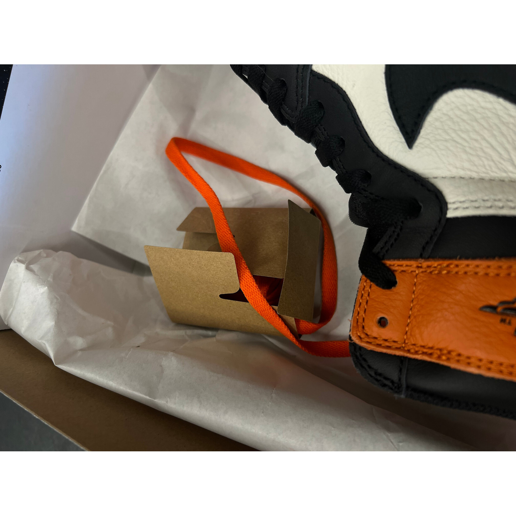 Jordan Jordan 1 Retro High OG Shattered Backboard (2025) Size 10, PREOWNED