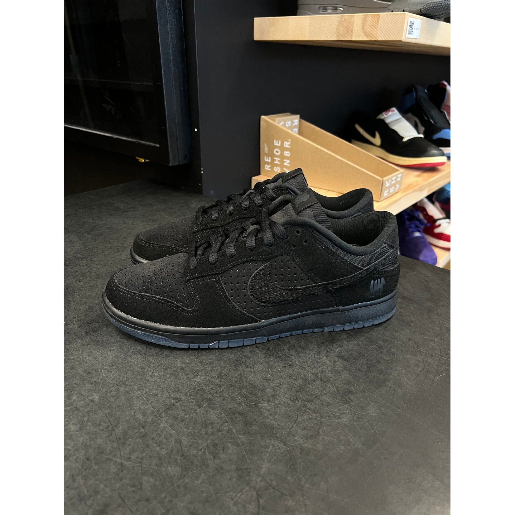 Nike Nike Dunk Low SP Undefeated 5 On It Black Size 10, PREOWNED