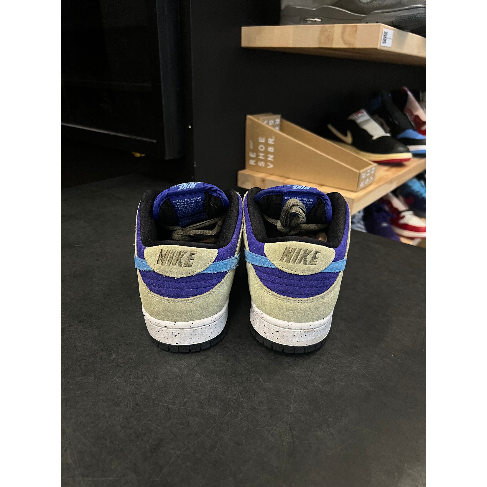 Nike Nike SB Dunk Low ACG Celadon Size 10, PREOWNED