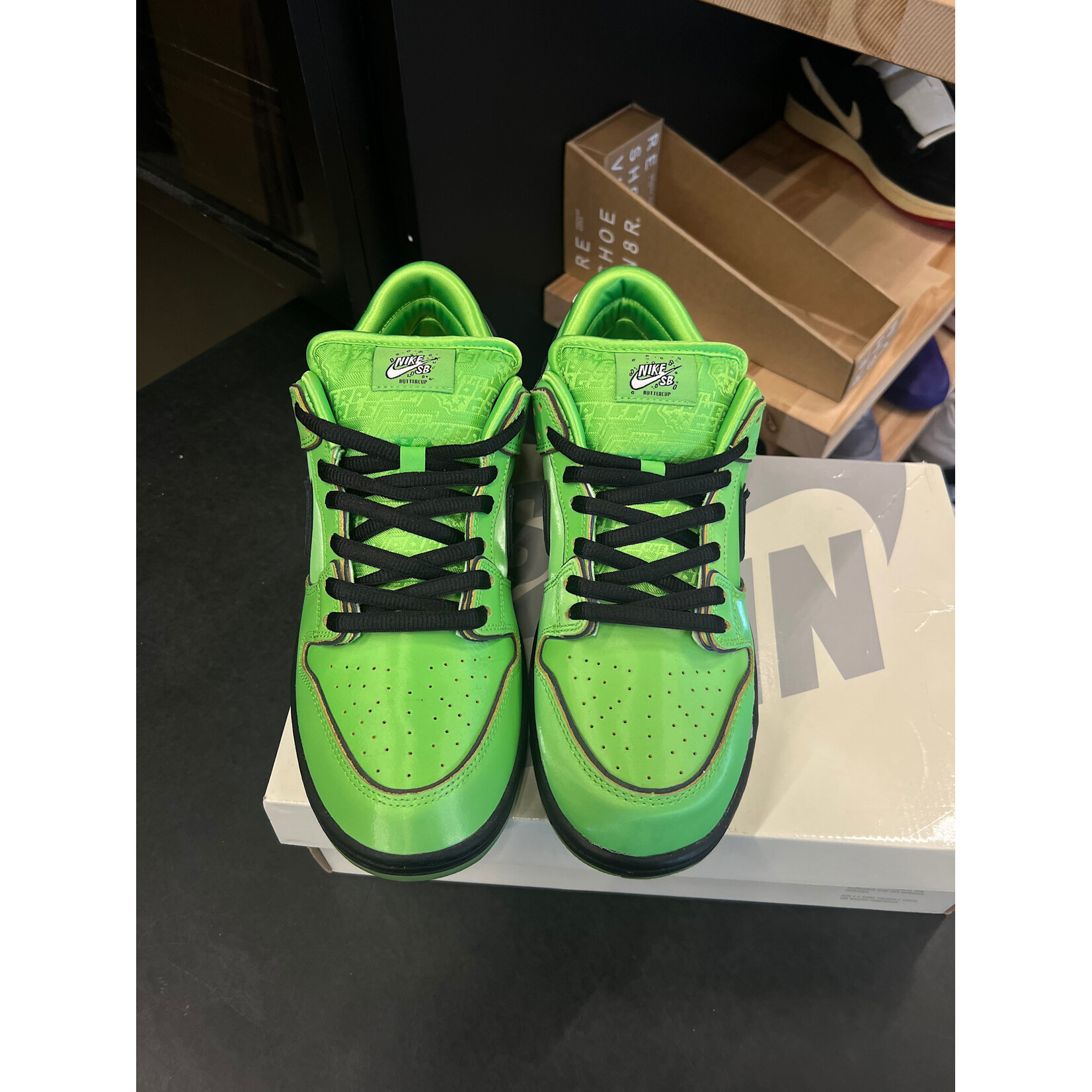 Nike Nike SB Dunk Low The Powerpuff Girls Buttercup Size 10, PREOWNED