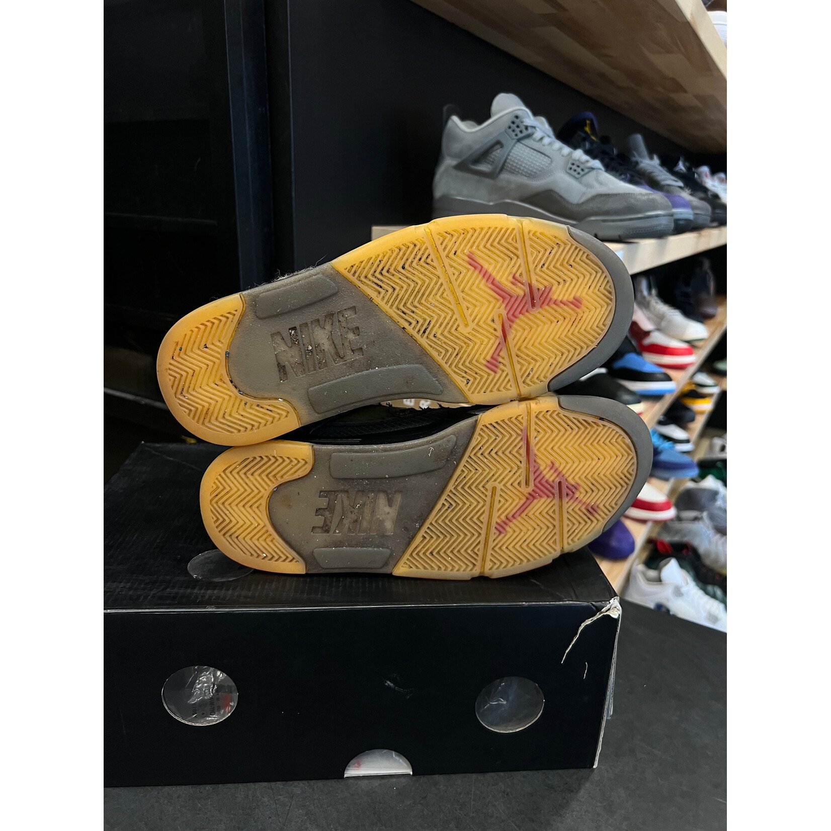 Jordan Jordan 5 Retro Off-White Muslin Size 8.5, PREOWNED