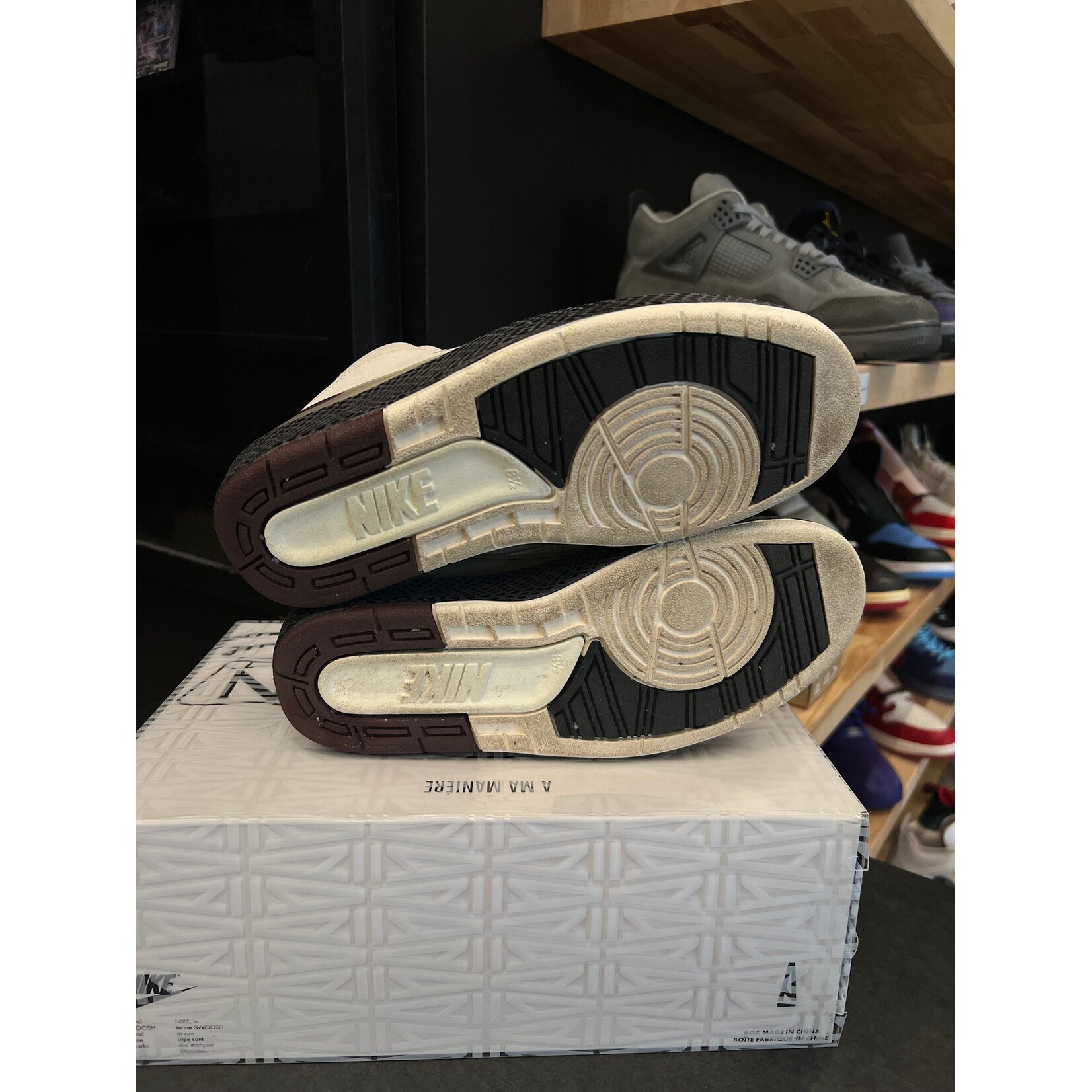 Jordan Jordan 2 Retro A Ma Maniére Airness Size 8.5, PREOWNED