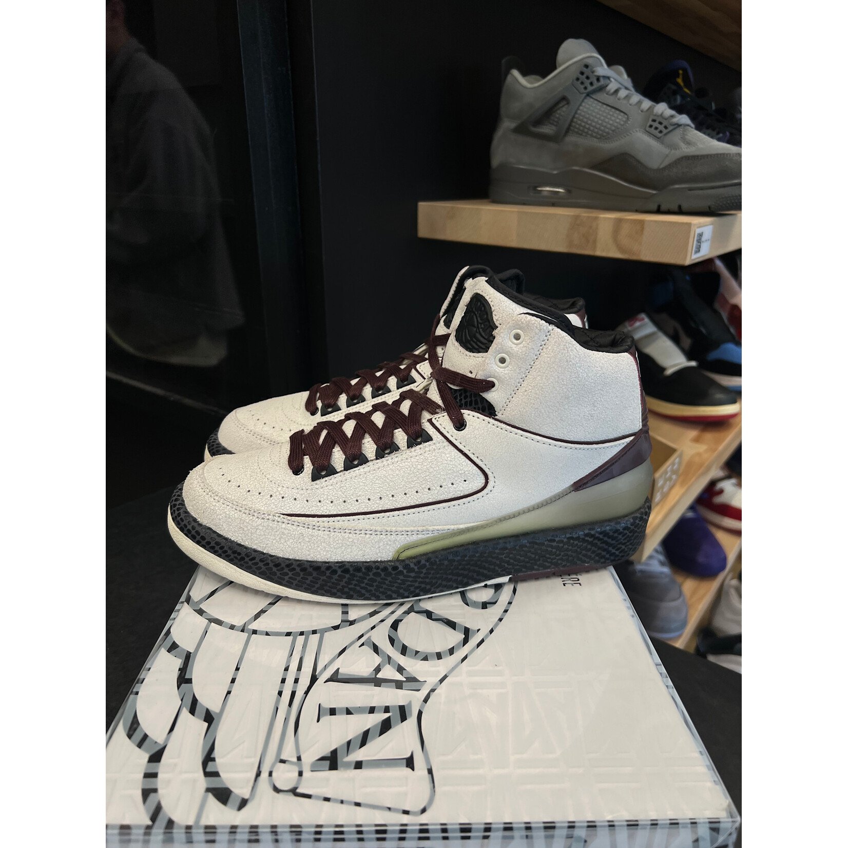 Jordan Jordan 2 Retro A Ma Maniére Airness Size 8.5, PREOWNED