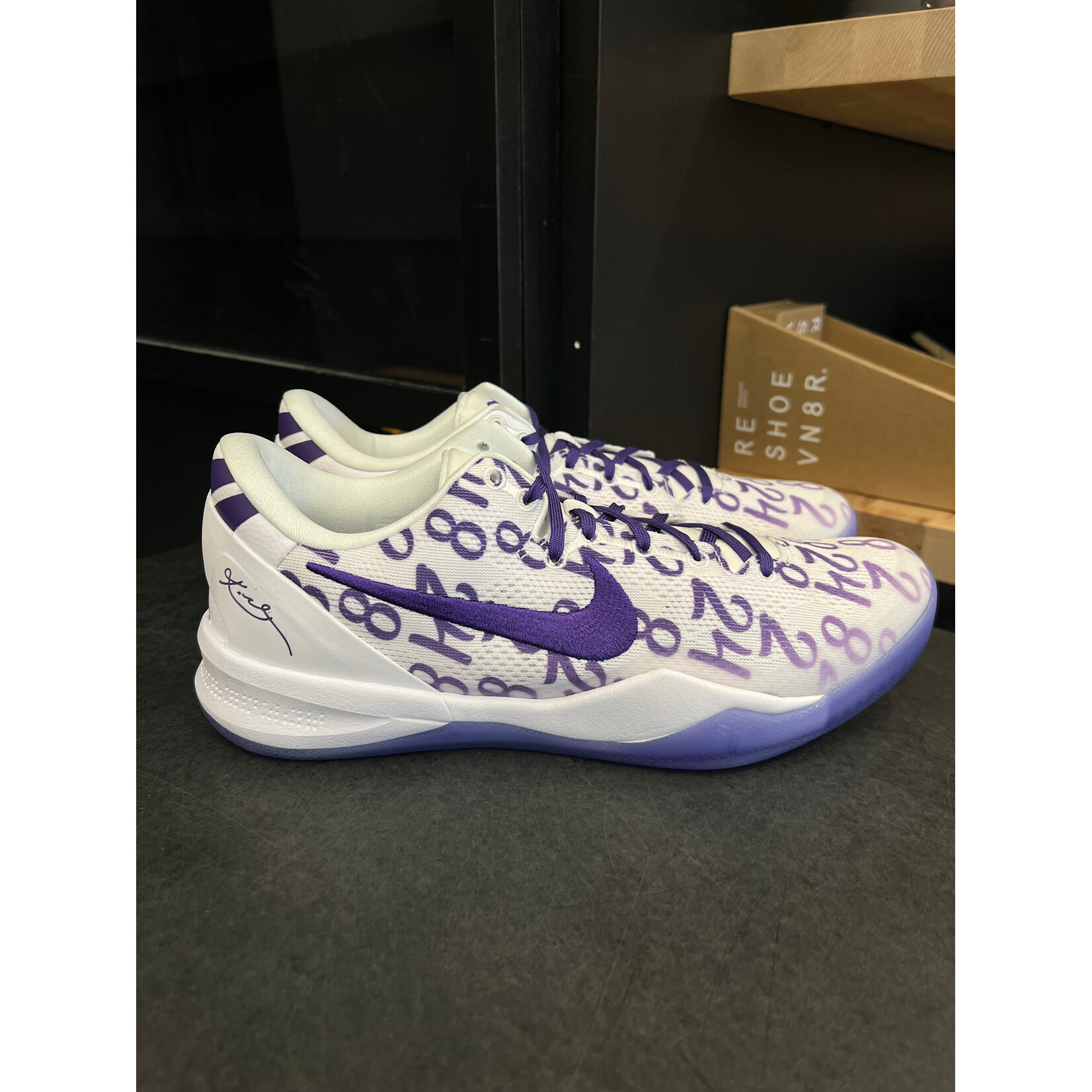Nike Nike Kobe 8 Protro Court Purple Size 10.5, PREOWNED