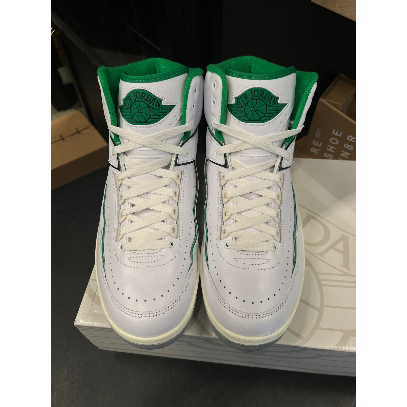 Jordan Jordan 2 Retro Lucky Green Size 10.5, PREOWNED