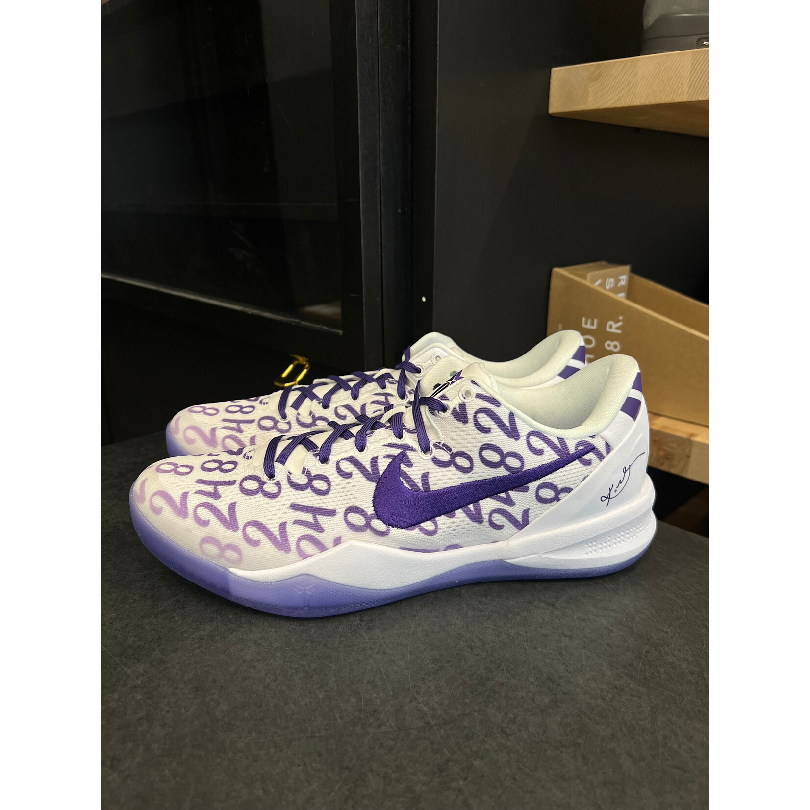 Nike Nike Kobe 8 Protro Court Purple Size 10.5, PREOWNED