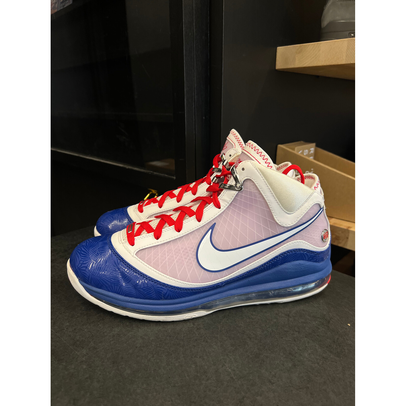 Nike Nike LeBron 7 Los Angeles Dodgers Size 10.5, PREOWNED