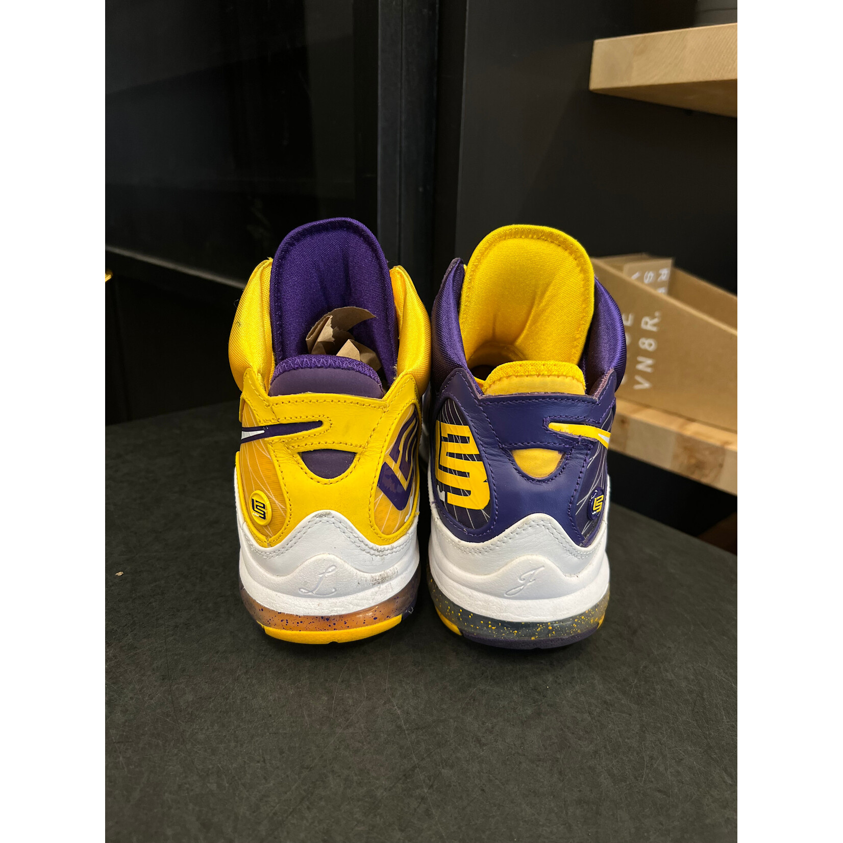 Nike Nike LeBron 7 Media Day Size 10, PREOWNED