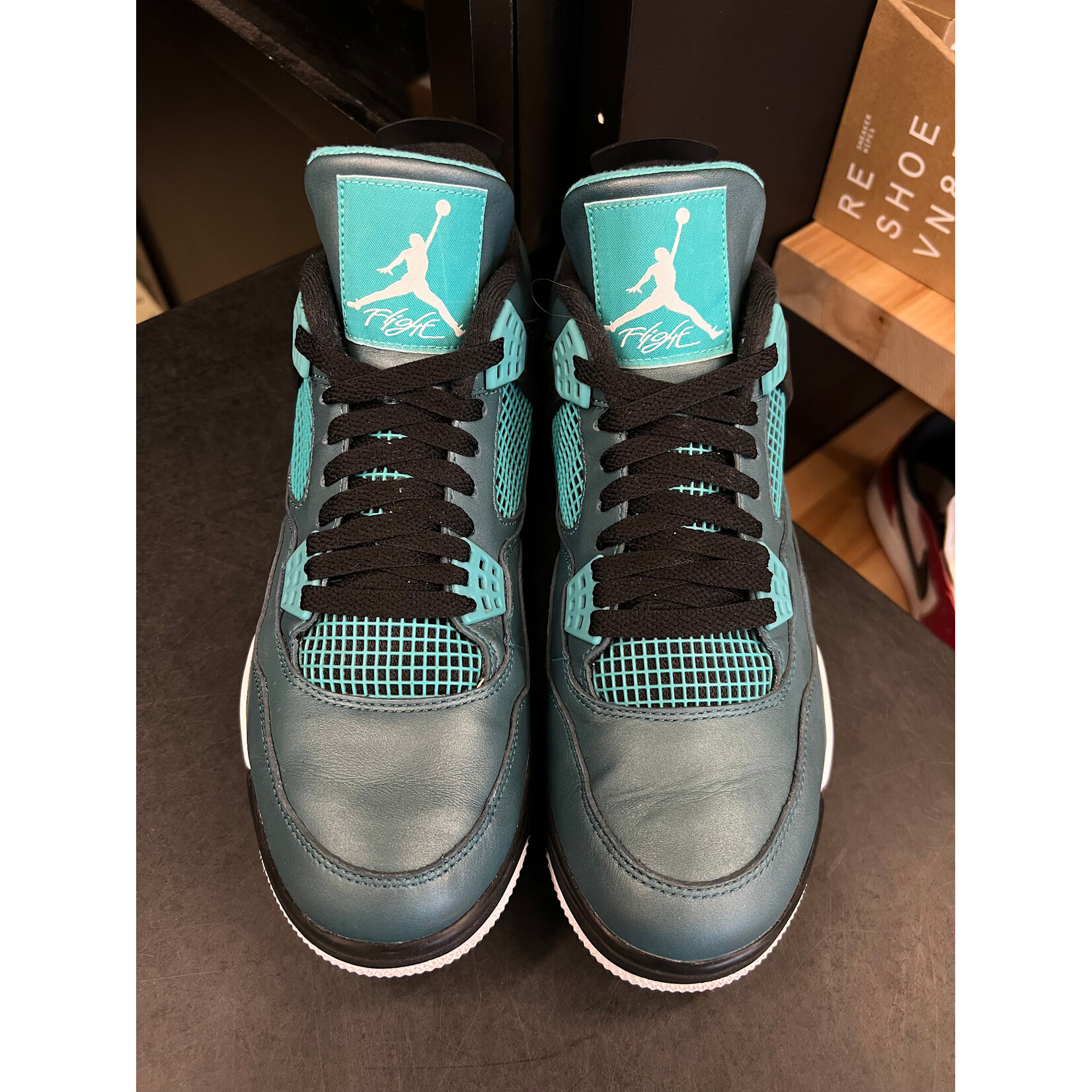 Jordan Jordan 4 Retro Teal Size 9.5, PREOWNED