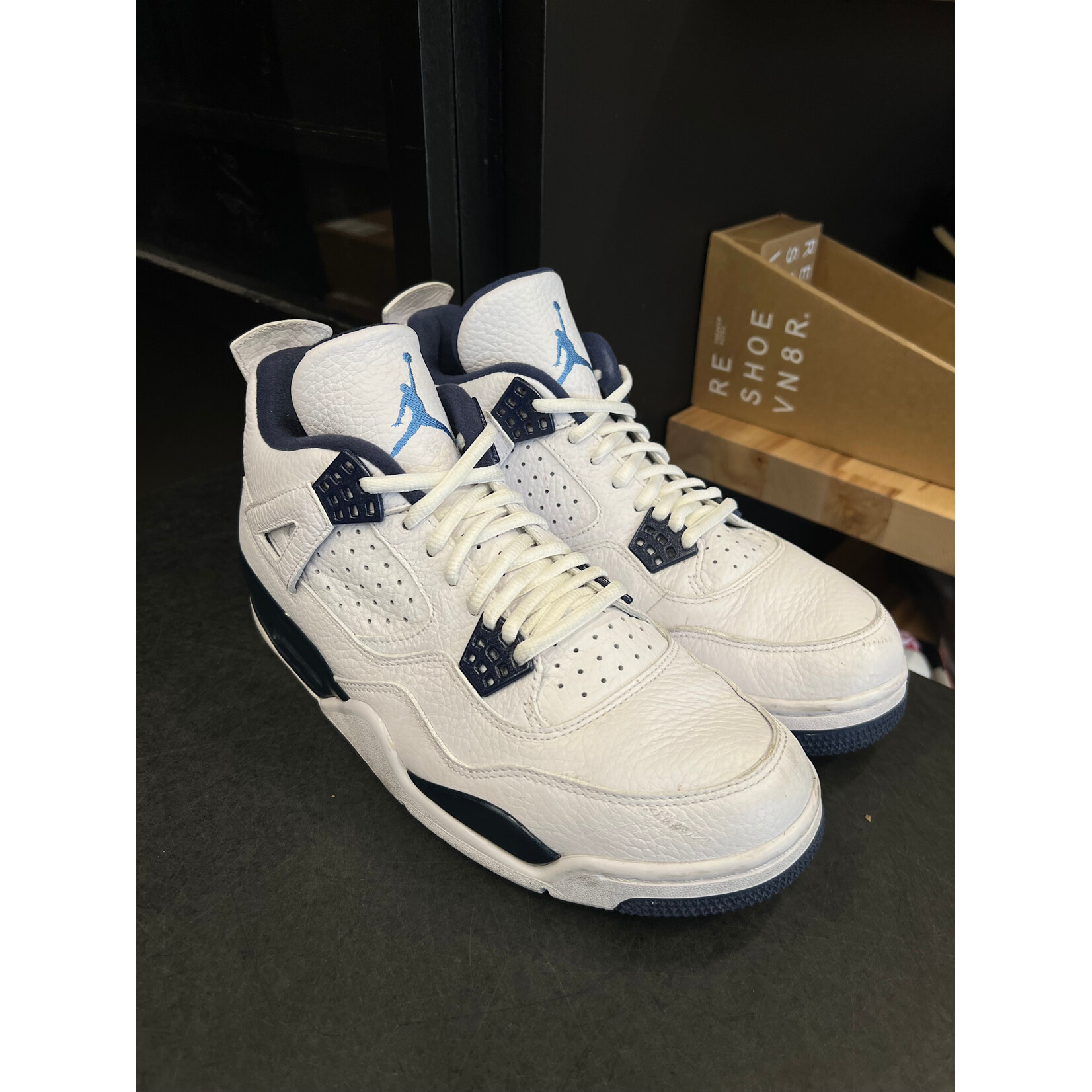 Jordan Jordan 4 Retro Columbia (2015) Size 9.5, PREOWNED