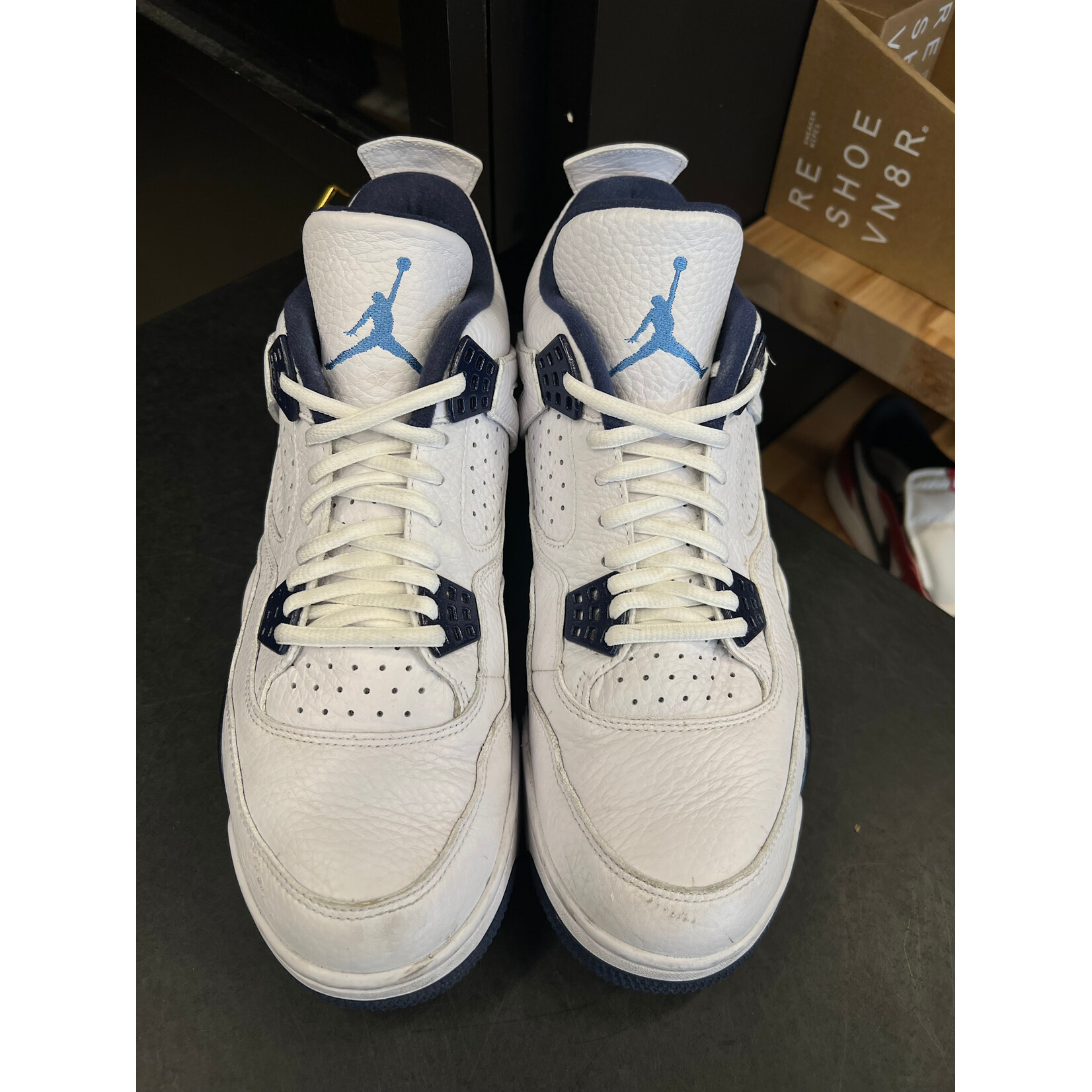 Jordan Jordan 4 Retro Columbia (2015) Size 9.5, PREOWNED