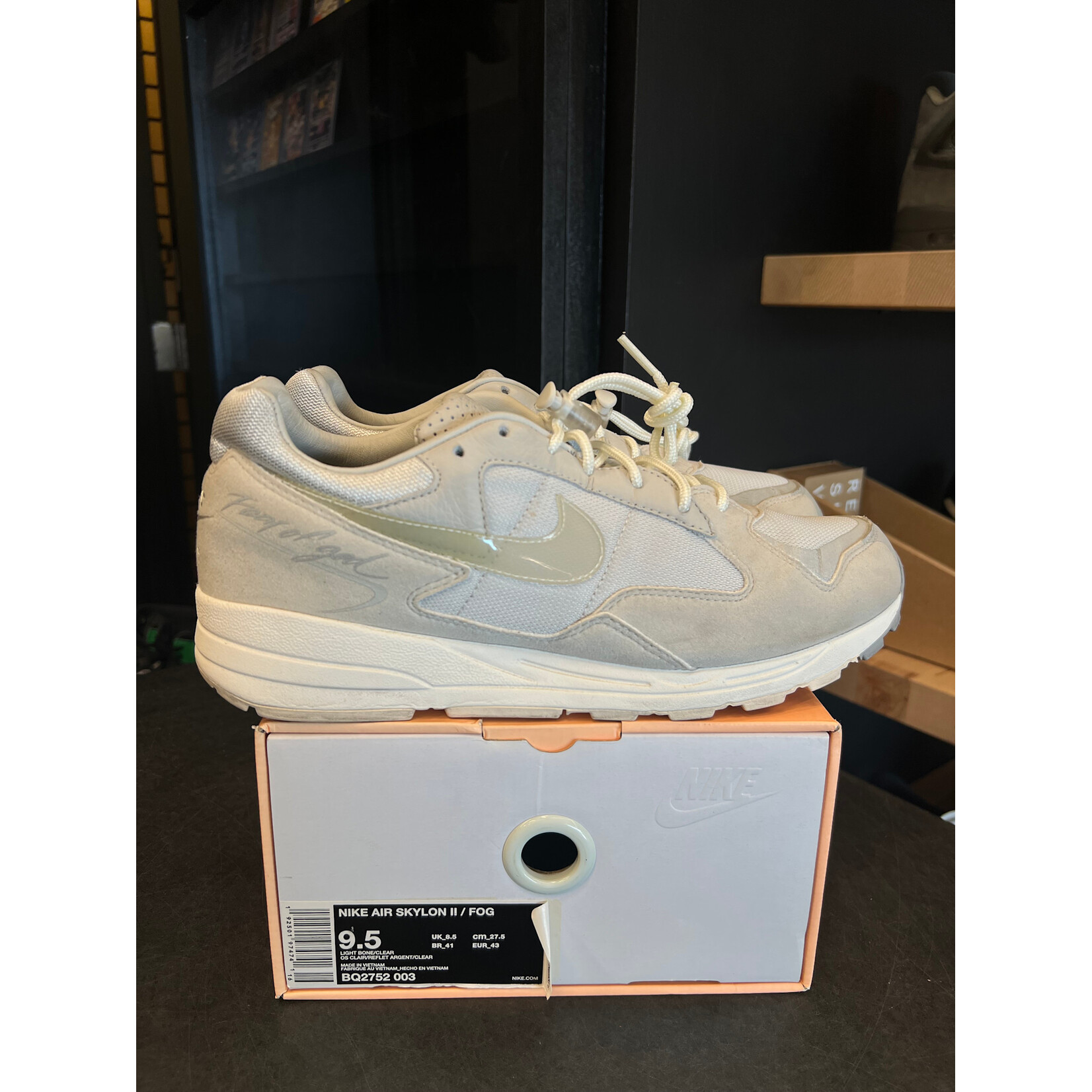 Nike Nike Air Max Dawn Grey Fog Size 9.5, PREOWNED