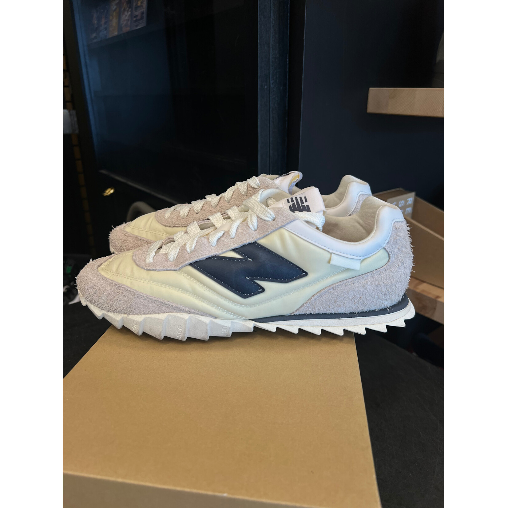 New New Balance RC30 Donald Glover Sea Salt Size 9.5, PREOWNED