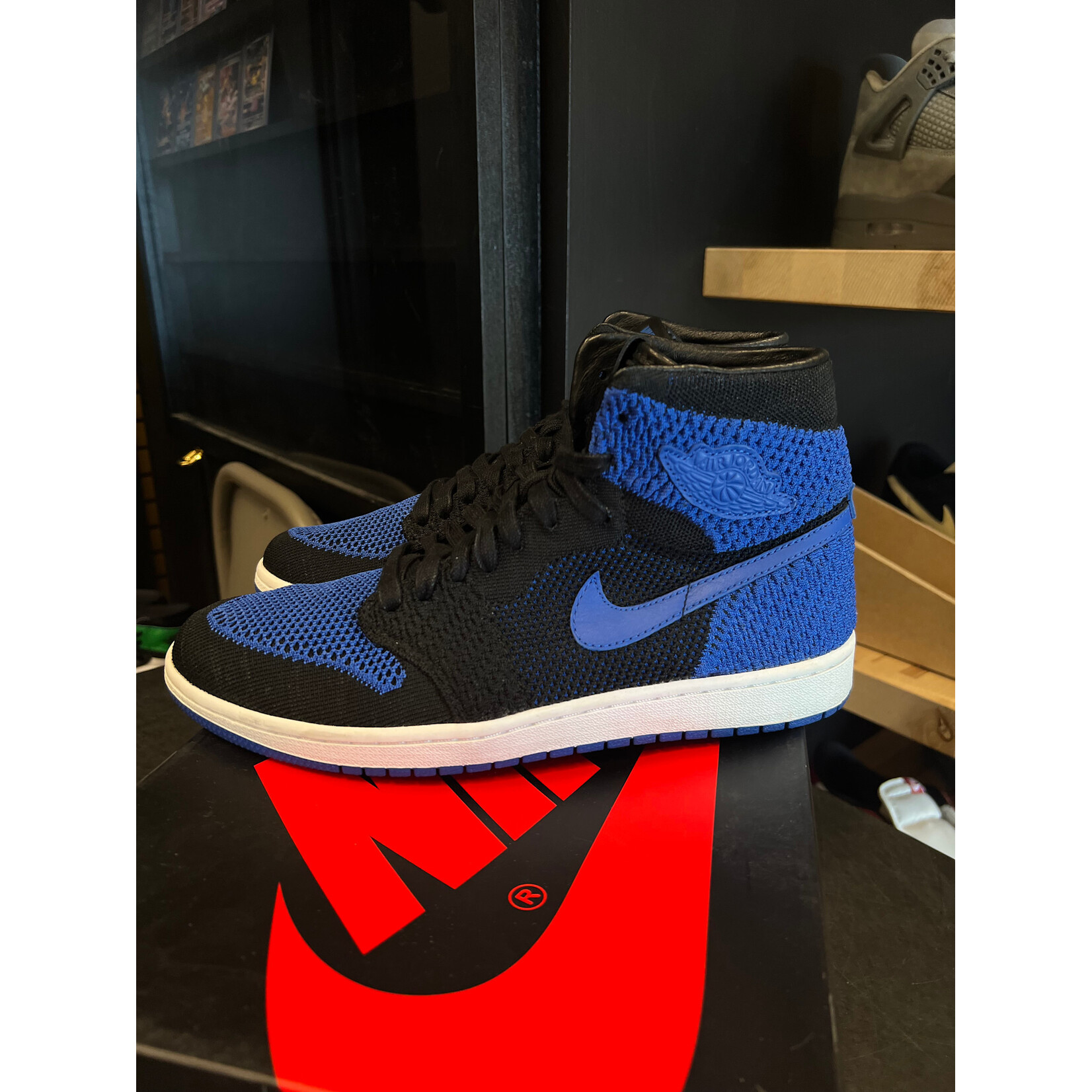 Jordan Jordan 1 Retro High Flyknit Royal Size 10, PREOWNED