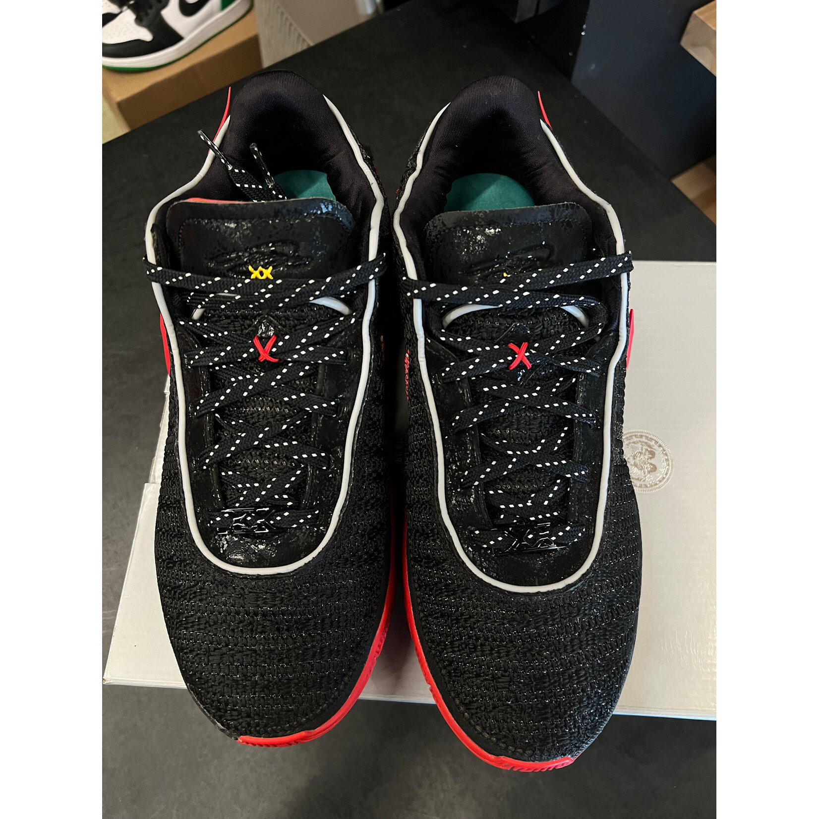 Nike Nike LeBron 20 Miami Heat Size 9.5, PREOWNED