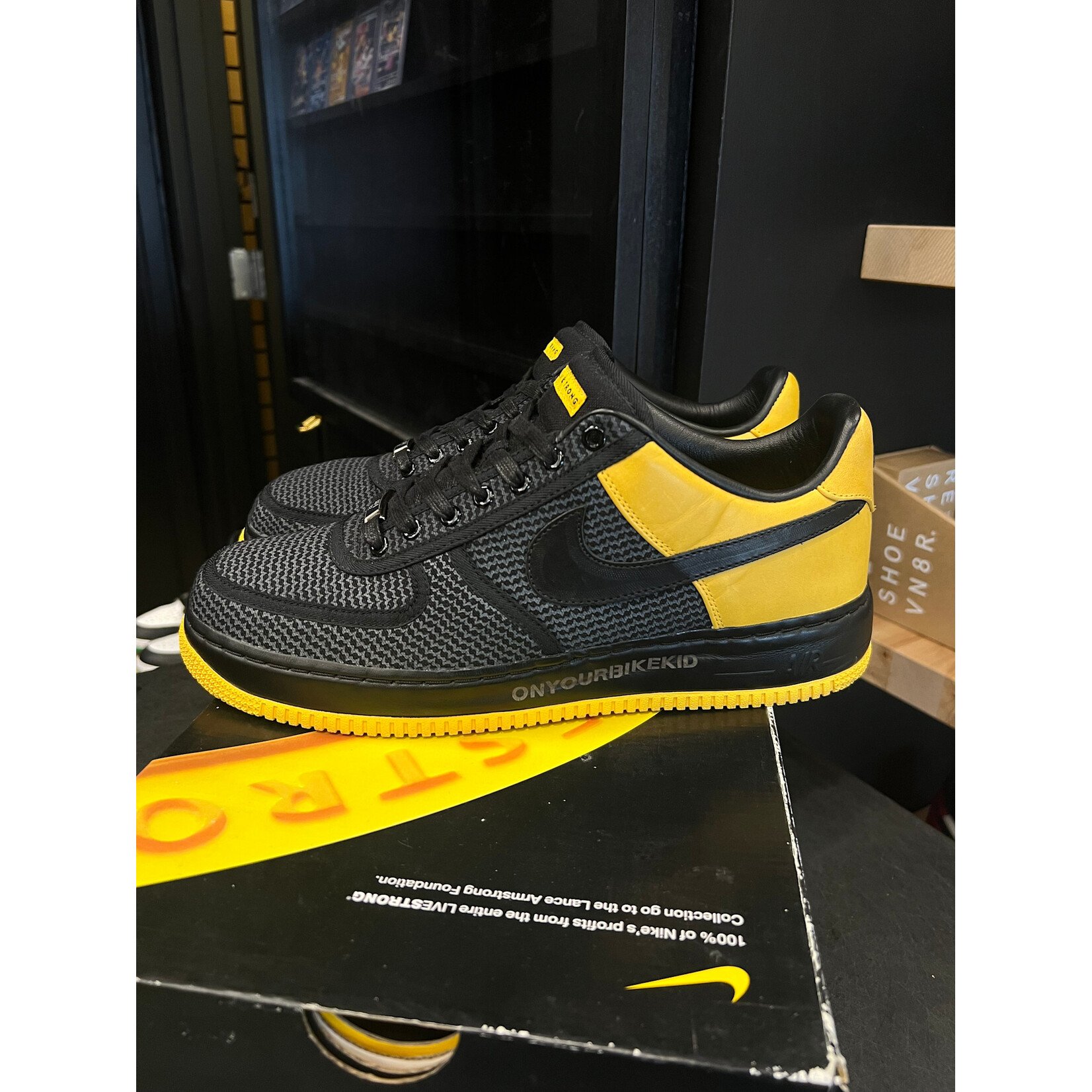 Nike Nike Air Force 1 Low Undefeated Livestrong Size 10.5, PREOWNED