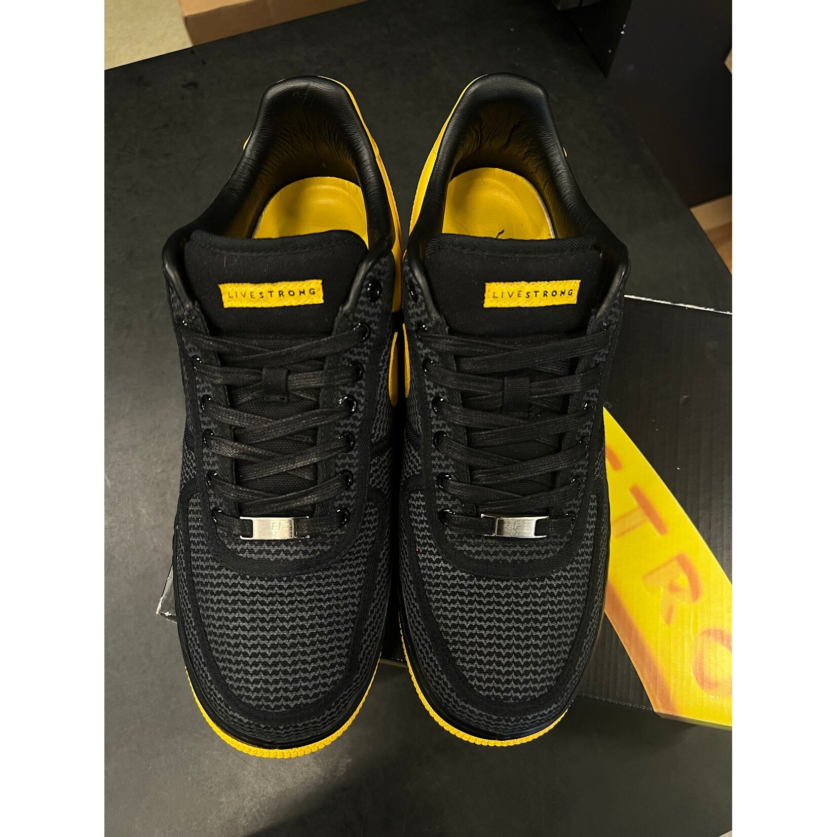 Nike Nike Air Force 1 Low Undefeated Livestrong Size 10.5, PREOWNED