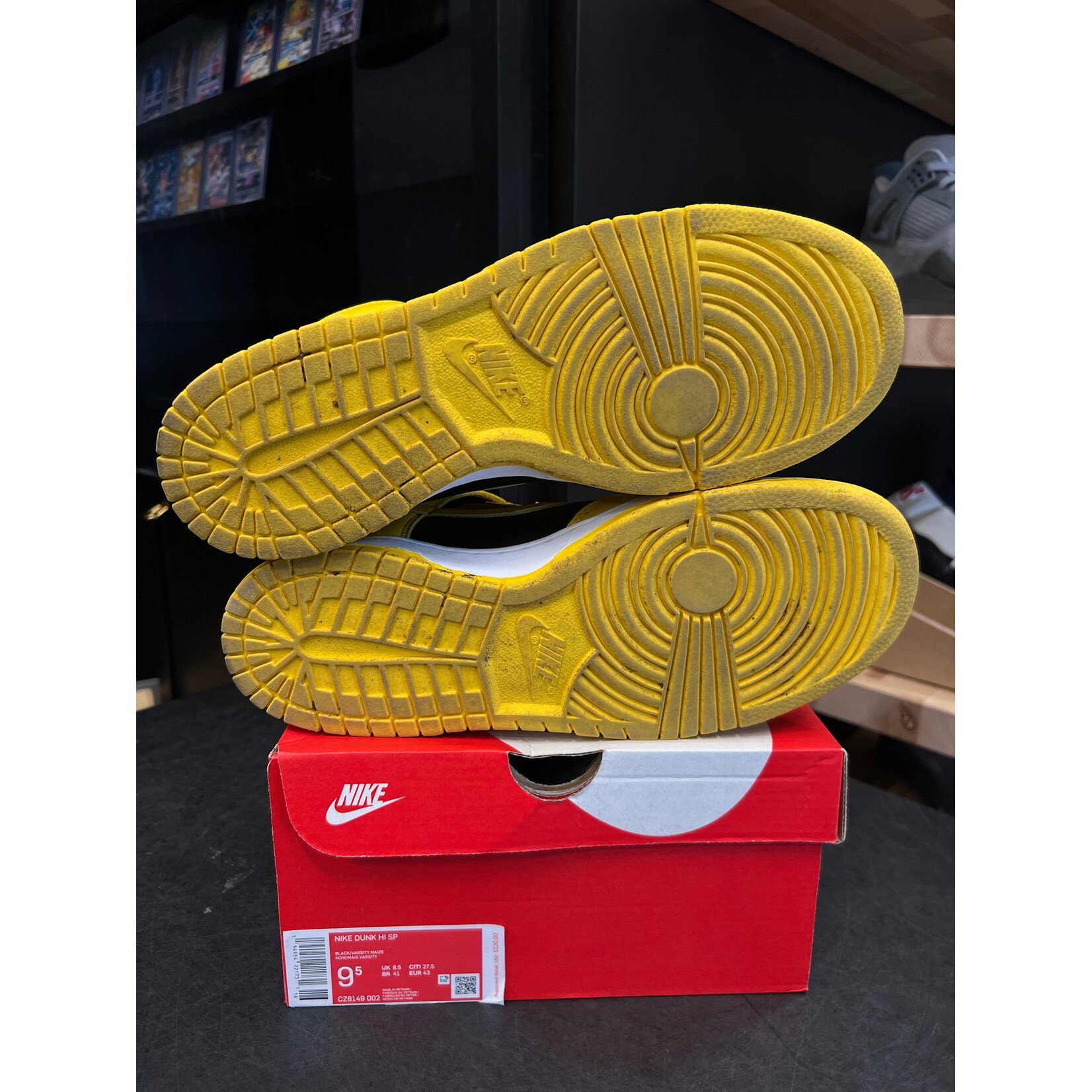 Nike Nike Dunk High Iowa (2020) Size 9.5, PREOWNED