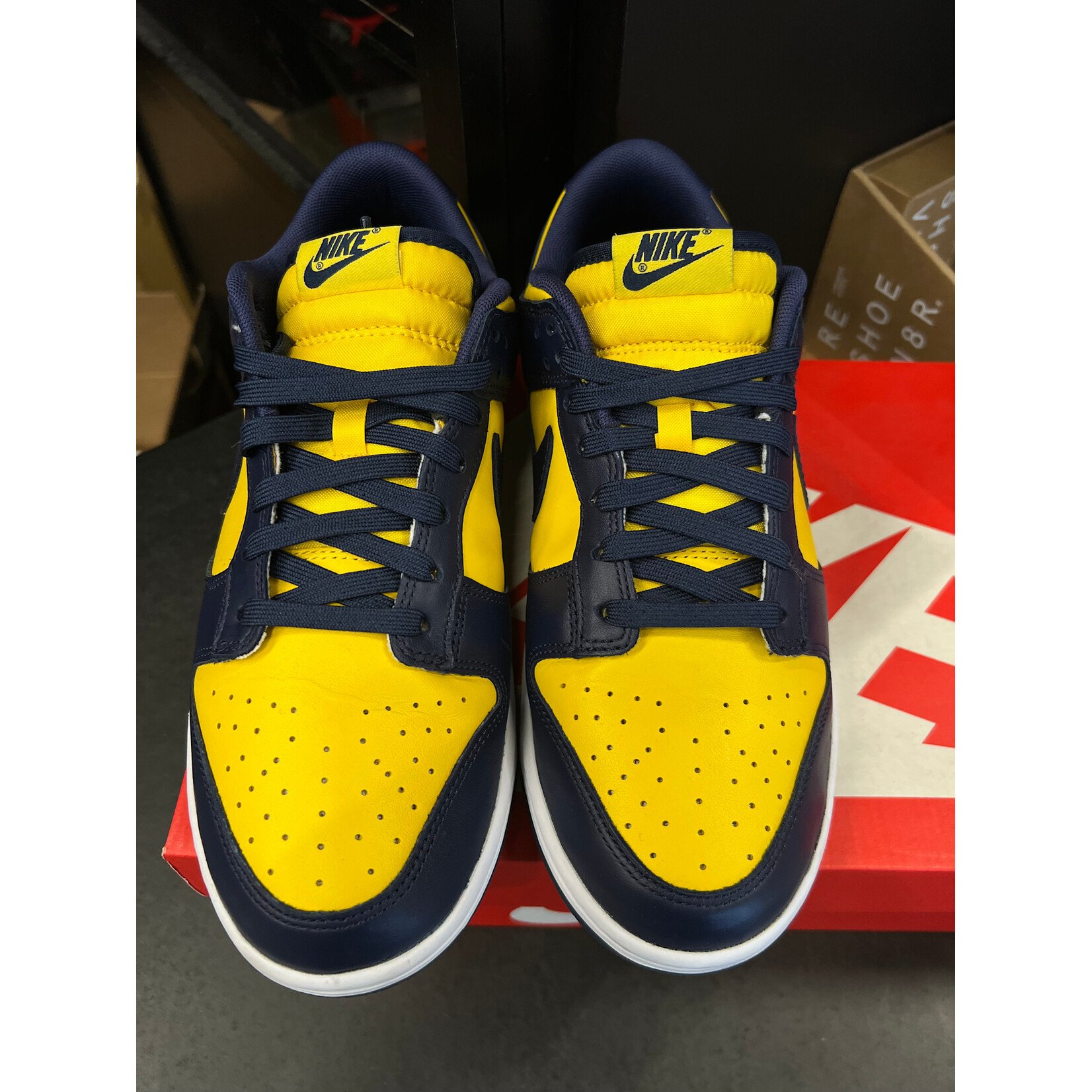 Nike Nike Dunk Low Michigan (2021) Size 9.5, PREOWNED