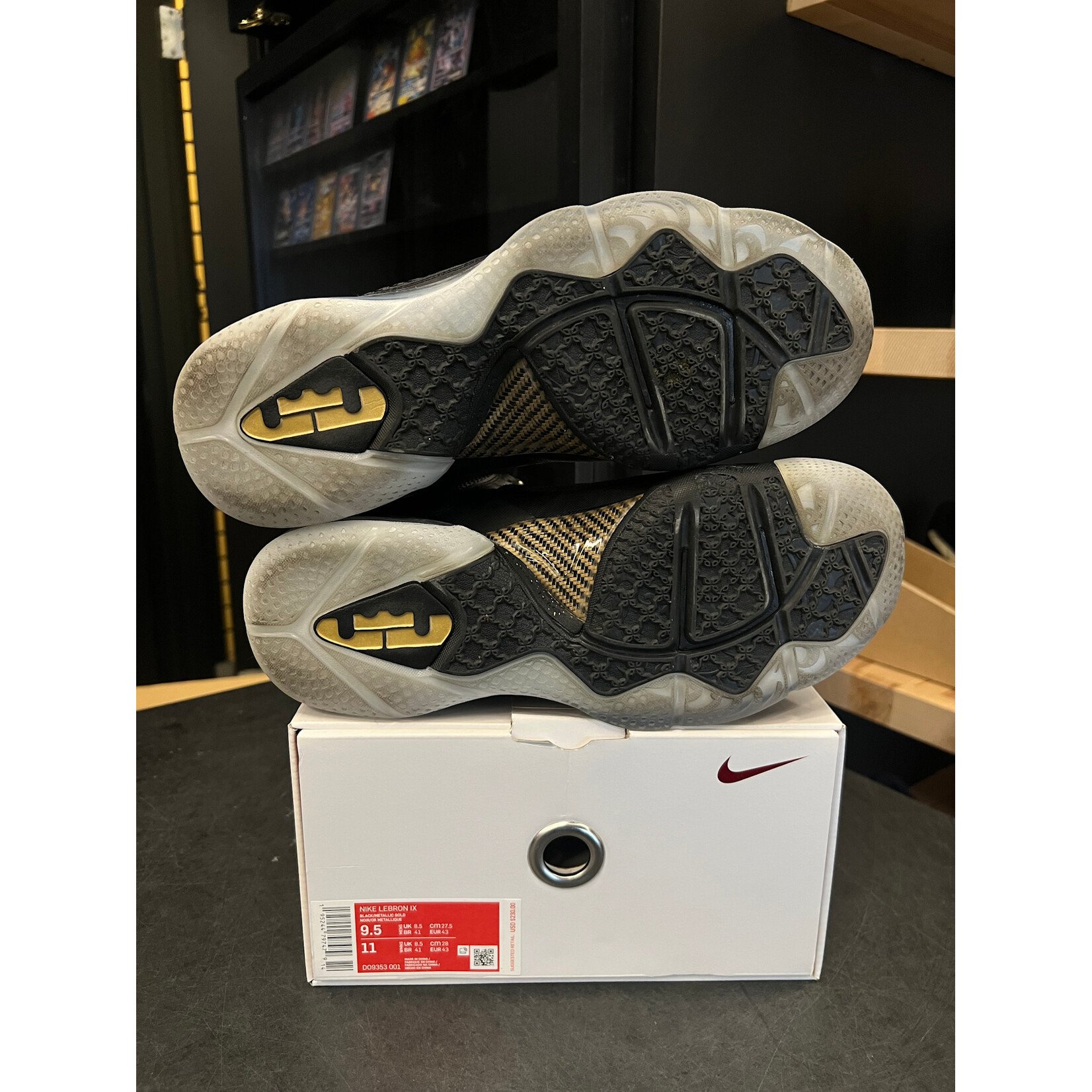 Nike Nike LeBron 9 Watch the Throne (2022) Size 9.5, PREOWNED