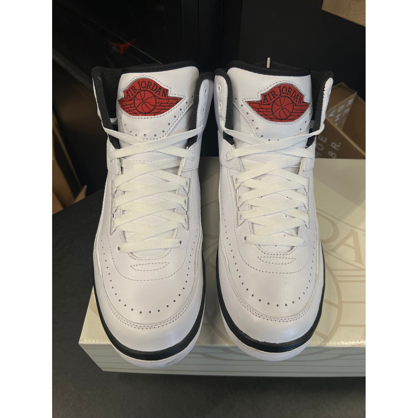 Jordan Jordan 2 Retro OG Chicago (2022) Size 9.5, PREOWNED