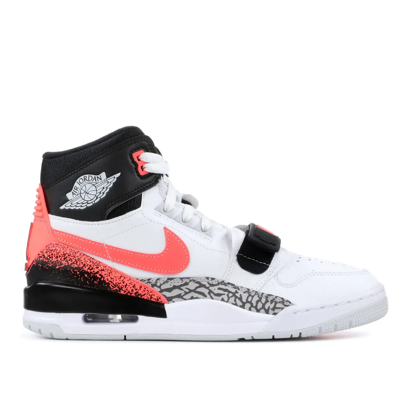 Jordan Jordan Legacy 312 Tech Challenge 2 Hot Lava Size 9.5, DS BRAND NEW*