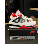 Jordan Jordan 4 Retro Fire Red (2020) Size 9.5, PREOWNED