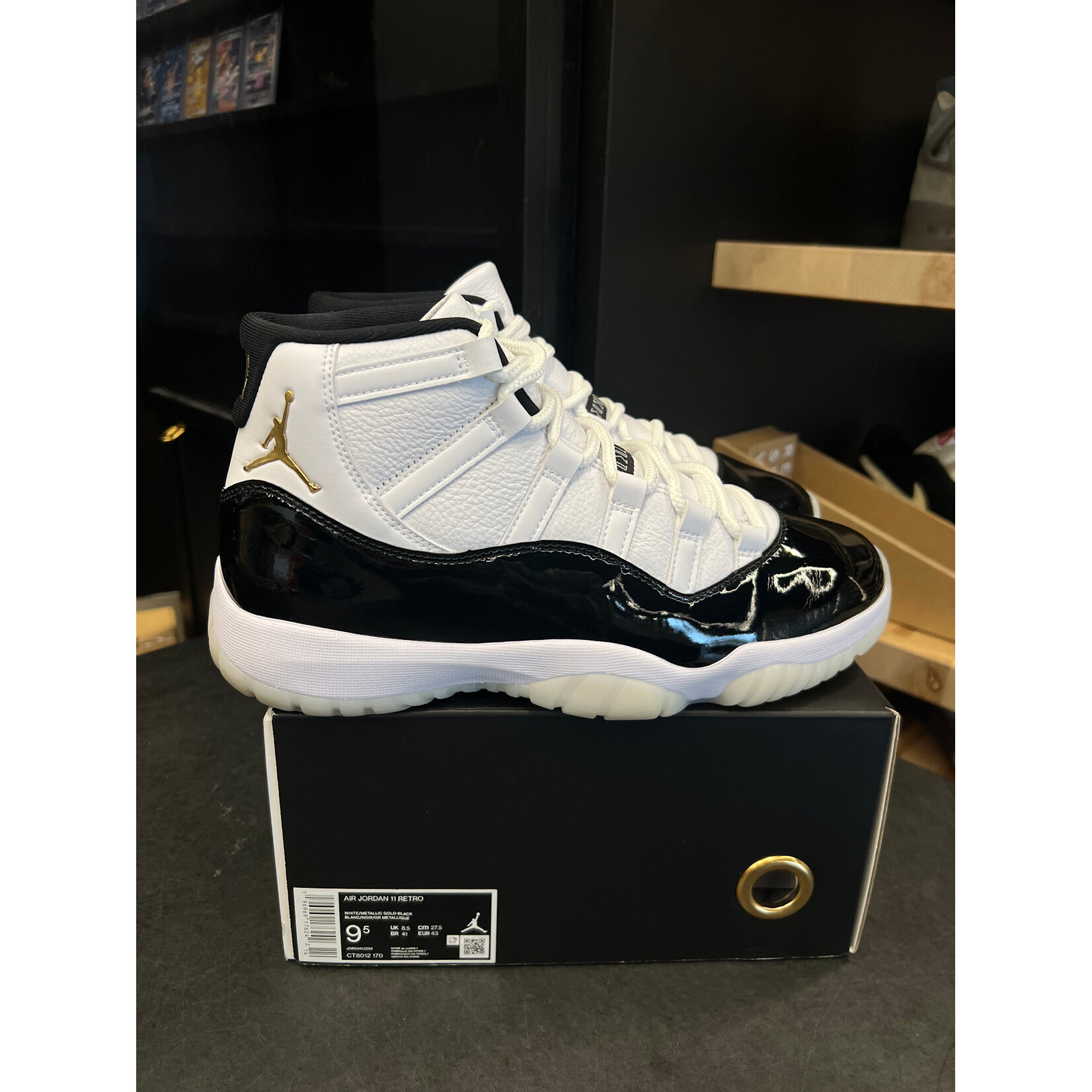 Jordan Jordan 11 Retro DMP Gratitude (2023) Size 9.5, PREOWNED