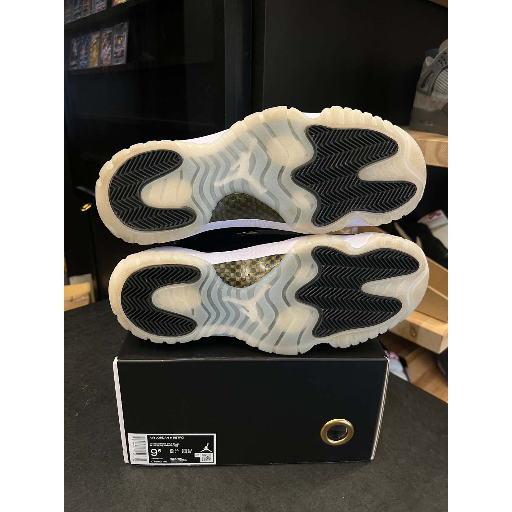 Jordan Jordan 11 Retro DMP Gratitude (2023) Size 9.5, PREOWNED