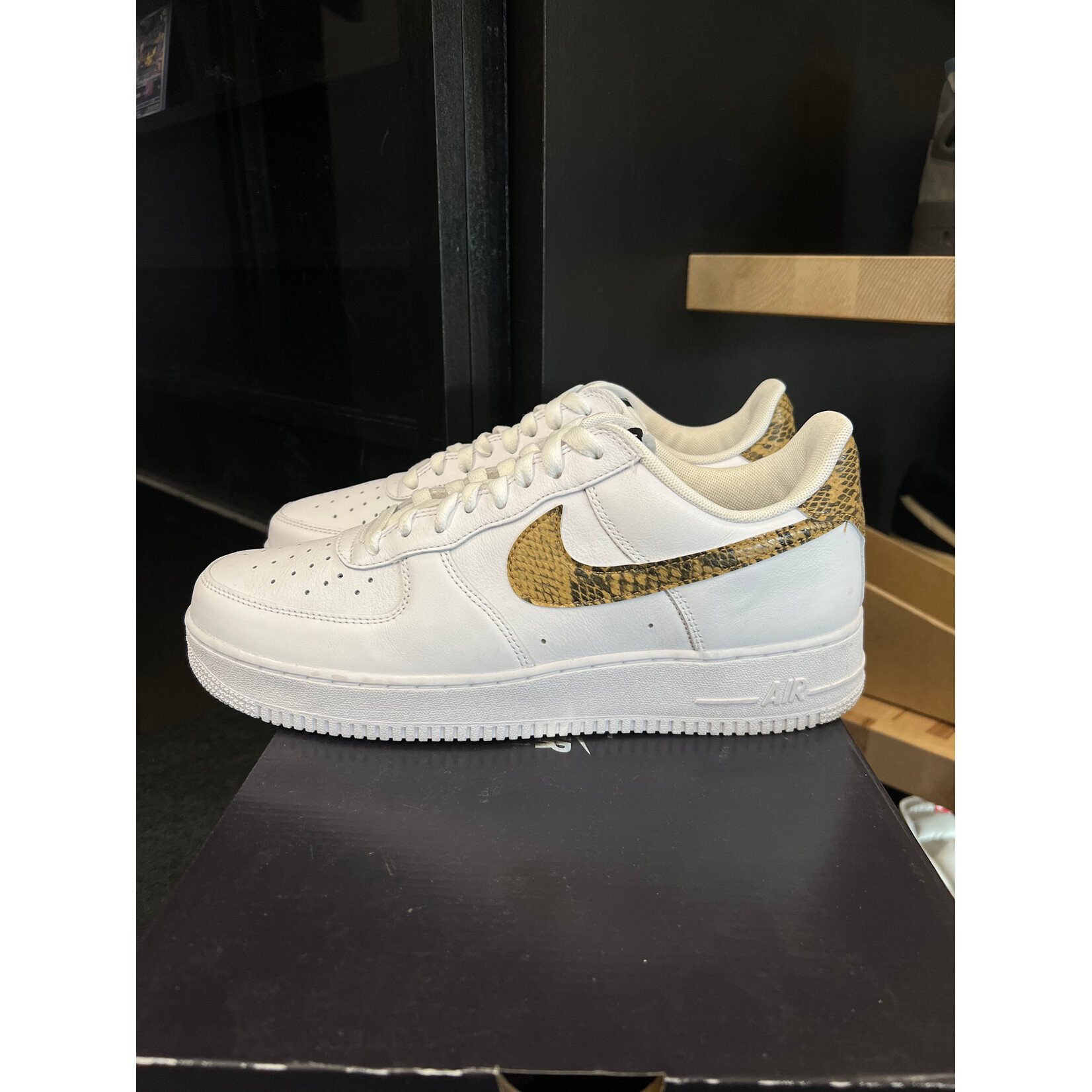 Nike Nike Air Force 1 Low Retro Ivory Snake Size 10, PREOWNED