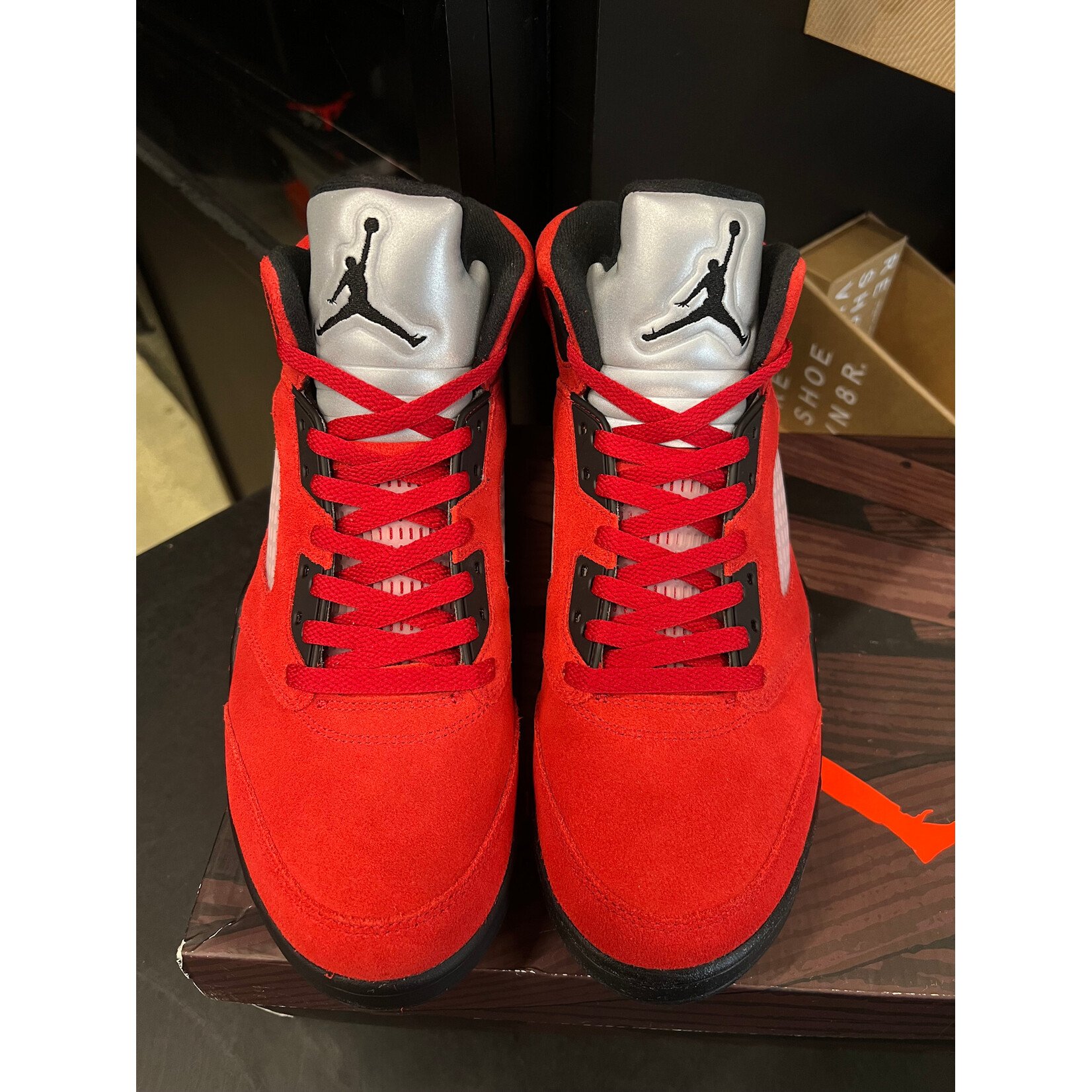 Jordan Jordan 5 Retro Raging Bull Red (2021) Size 10.5, PREOWNED