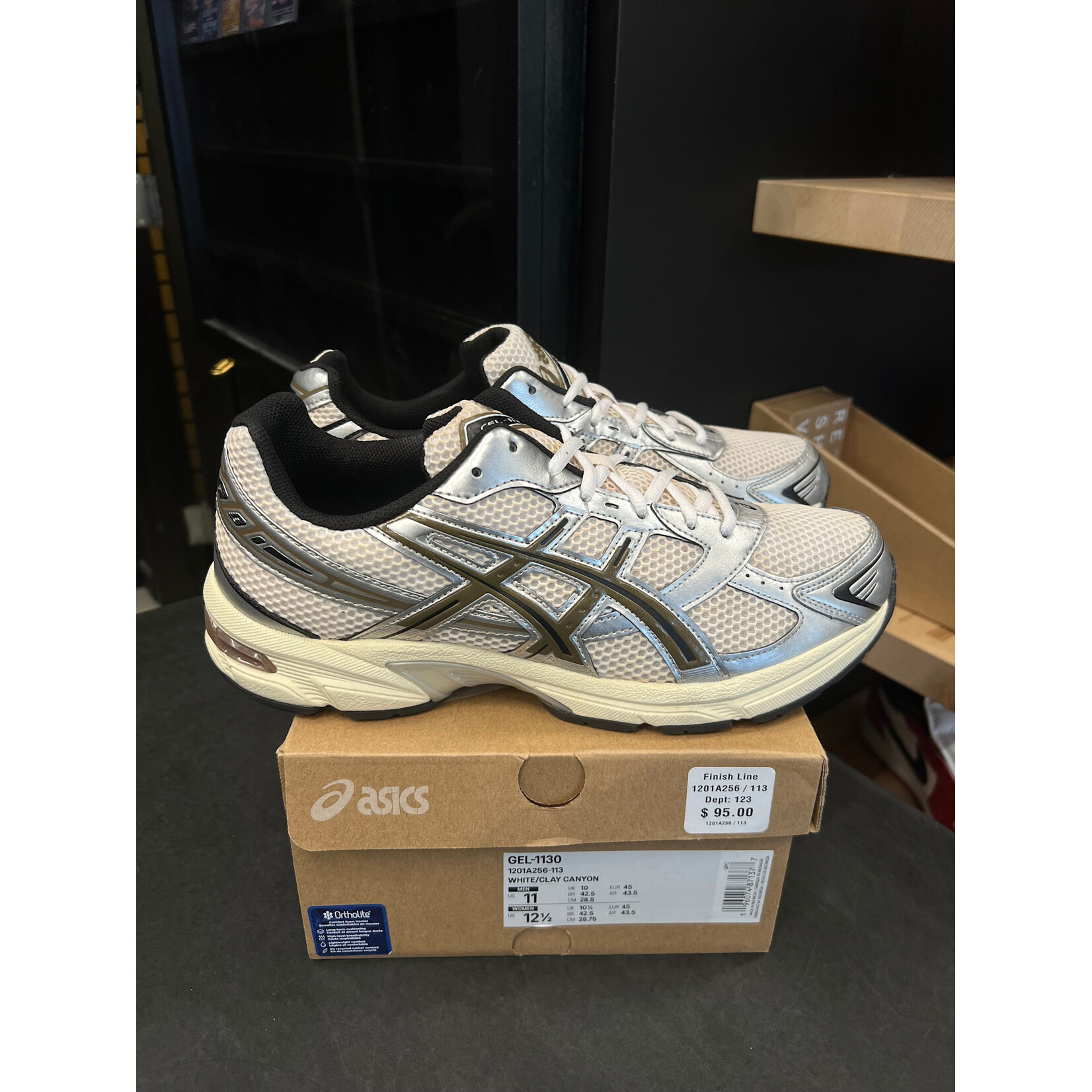 ASICS ASICS Gel-1130 White Clay Canyon Size 11, PREOWNED