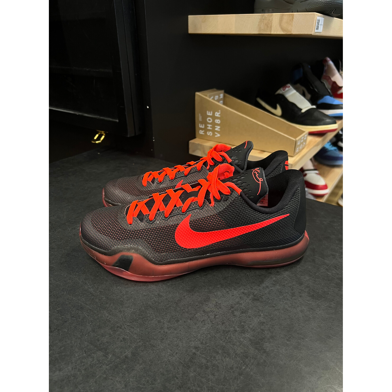 Nike Nike Kobe 10 Bright Crimson Size 10.5, PREOWNED