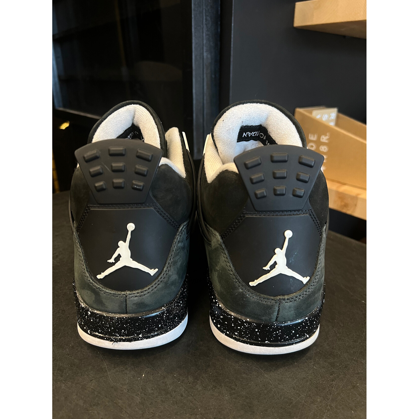 Jordan Jordan 4 Retro Fear (2024) Size 13, PREOWNED NO BOX