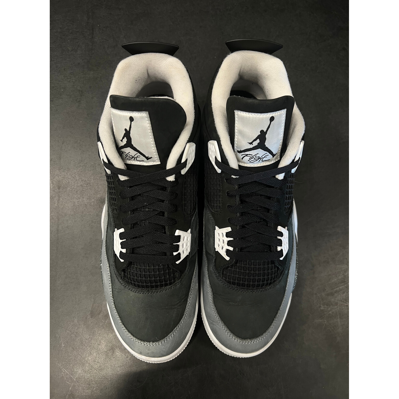 Jordan Jordan 4 Retro Fear (2024) Size 13, PREOWNED NO BOX