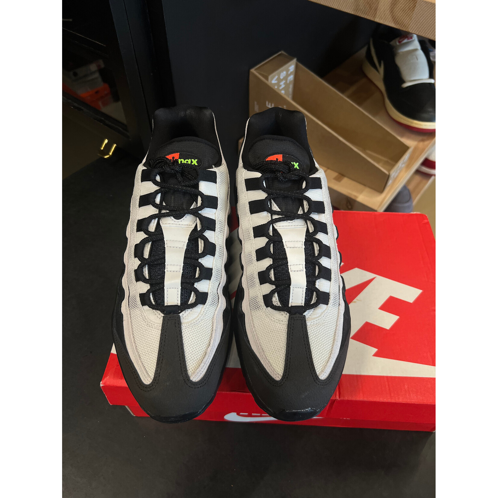 Nike Nike Air Max 95 Antifreeze (2019) Size 10.5, PREOWNED