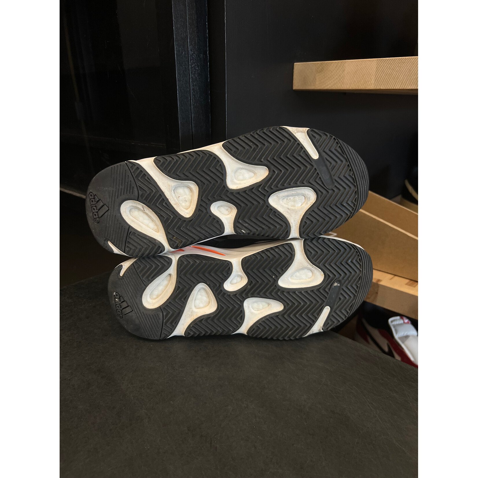 Adidas adidas Yeezy Boost 700 Wave Runner Size 10, PREOWNED