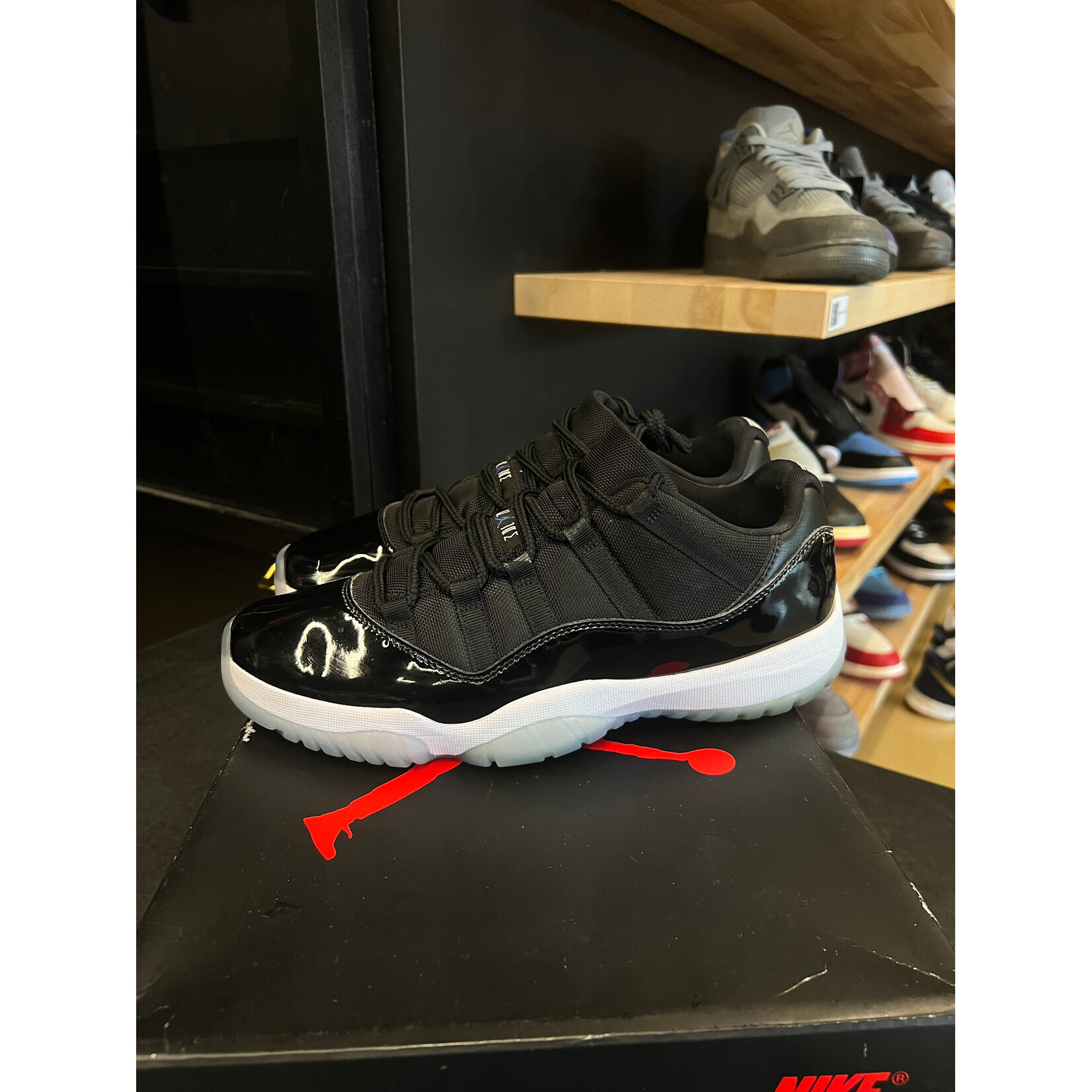 Jordan Jordan 11 Retro Low Space Jam Size 10.5, PREOWNED