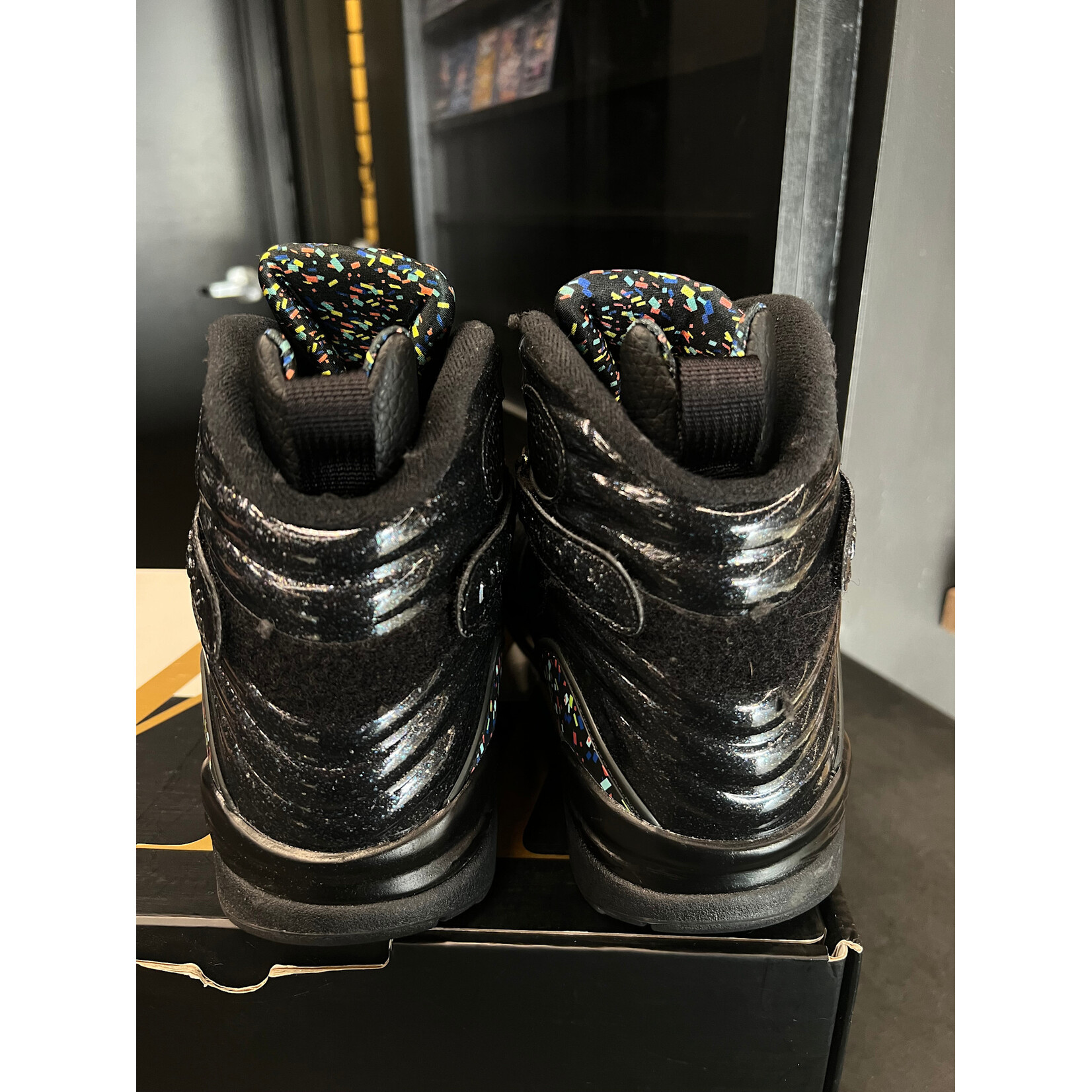 Jordan Jordan 8 Retro Confetti Size 10.5, PREOWNED