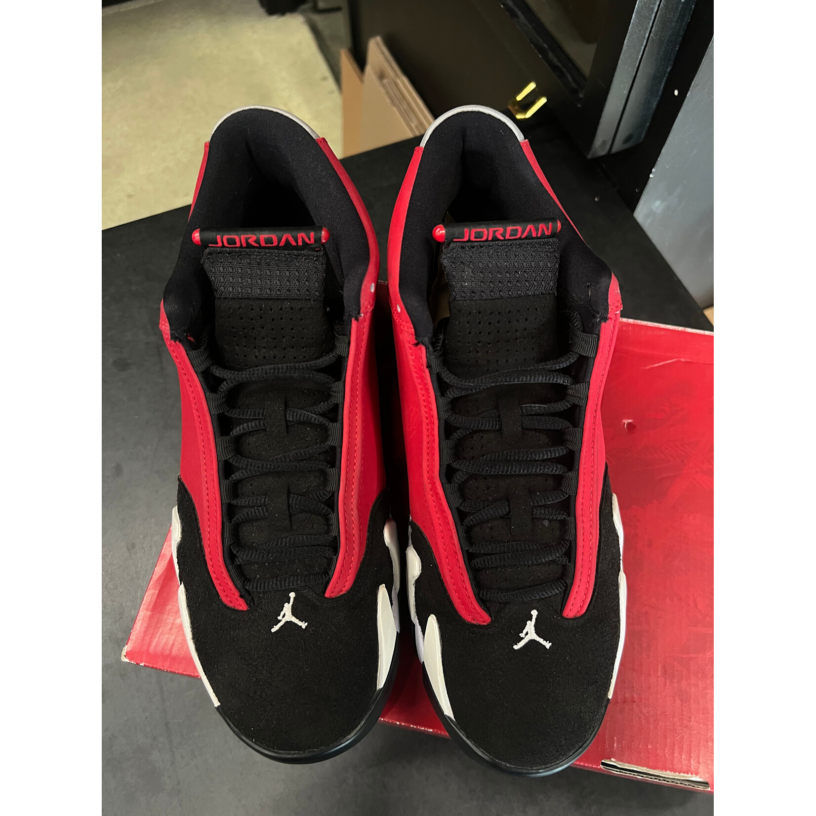 Jordan Jordan 14 Retro Gym Red Toro Size 10.5, PREOWNED