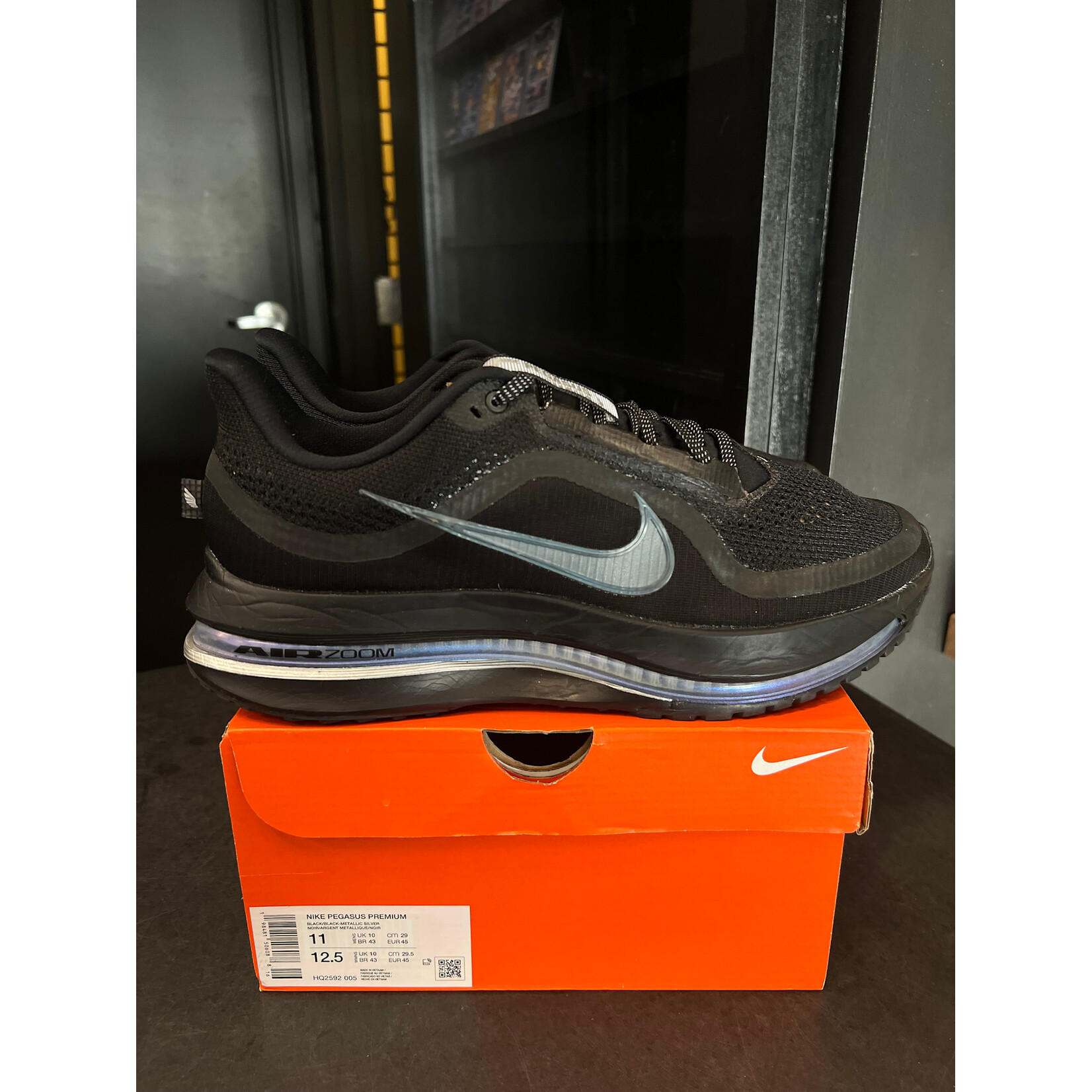Nike Nike Air Zoom Pegasus Premium Black Metallic Silver Size 11, PREOWNED