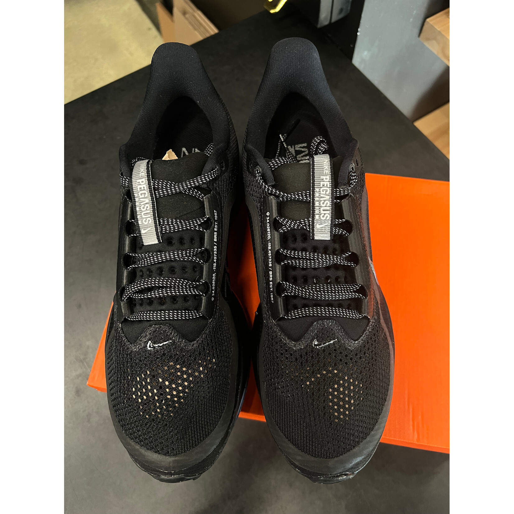 Nike Nike Air Zoom Pegasus Premium Black Metallic Silver Size 11, PREOWNED