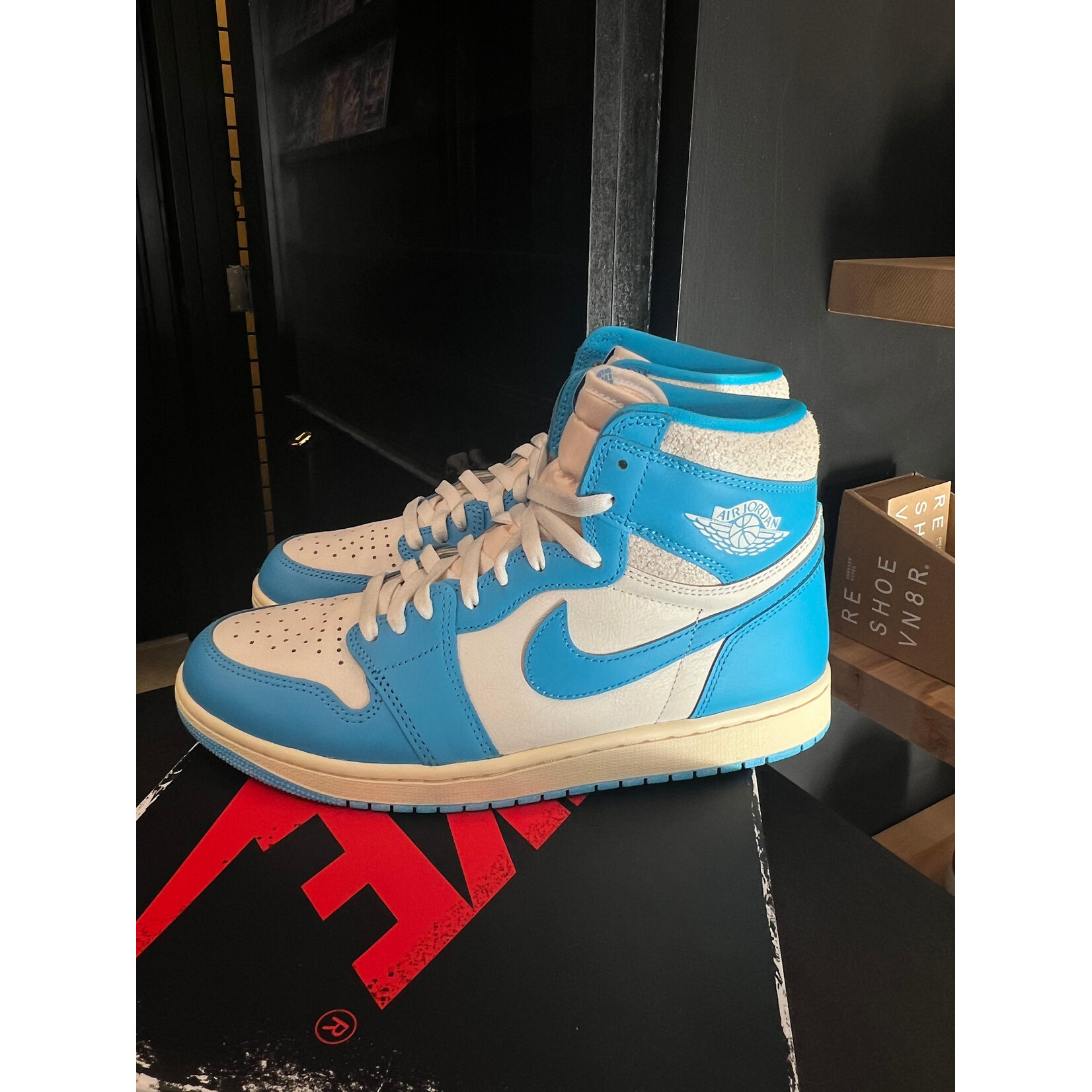 Jordan Jordan 1 Retro High OG UNC Reimagined Size 10, PREOWNED