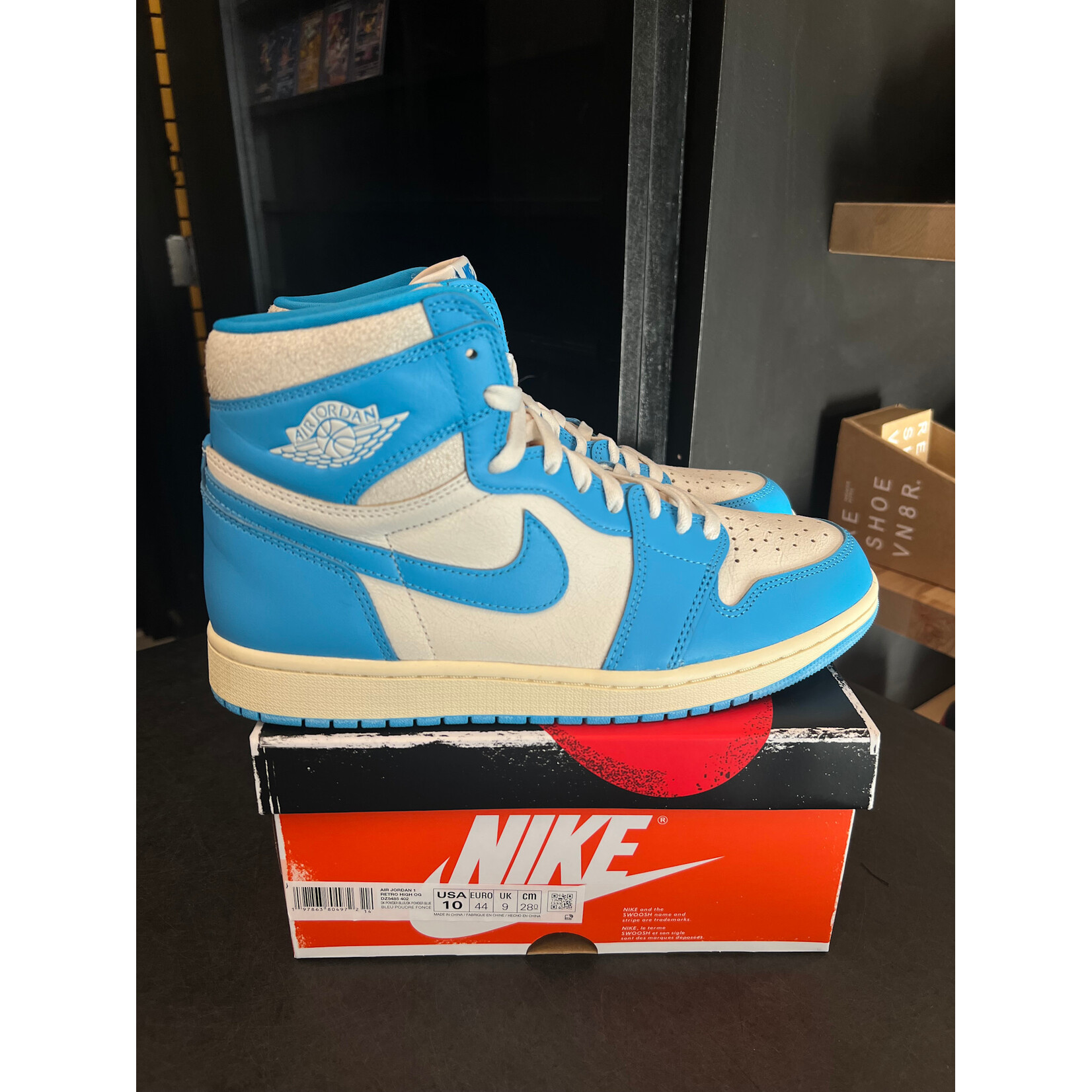 Jordan Jordan 1 Retro High OG UNC Reimagined Size 10, PREOWNED