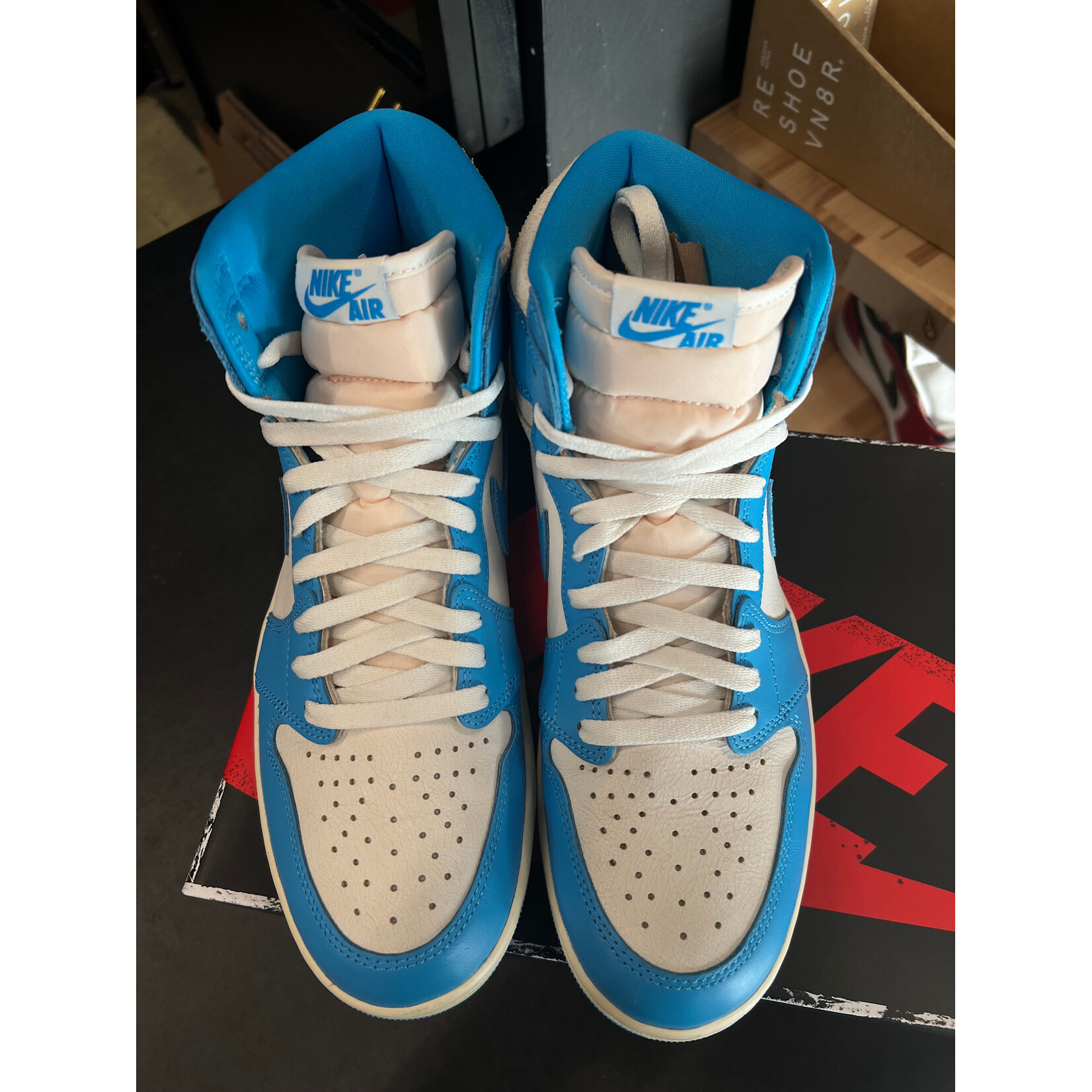 Jordan Jordan 1 Retro High OG UNC Reimagined Size 10, PREOWNED
