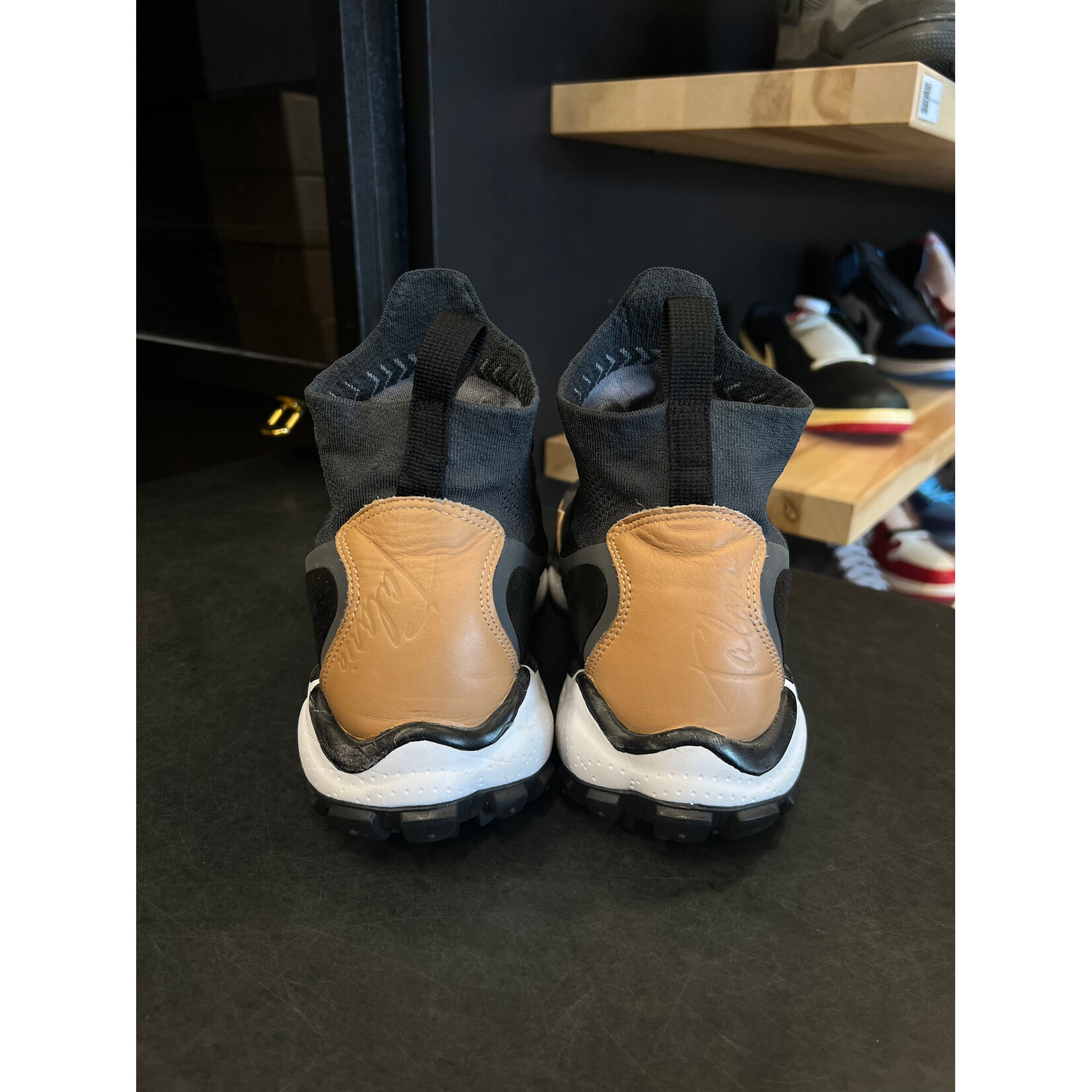 Nike Nike Air Zoom Talaria Mid Fk Prm Anthracite Black-Vachetta Tan Size 12, PREOWNED