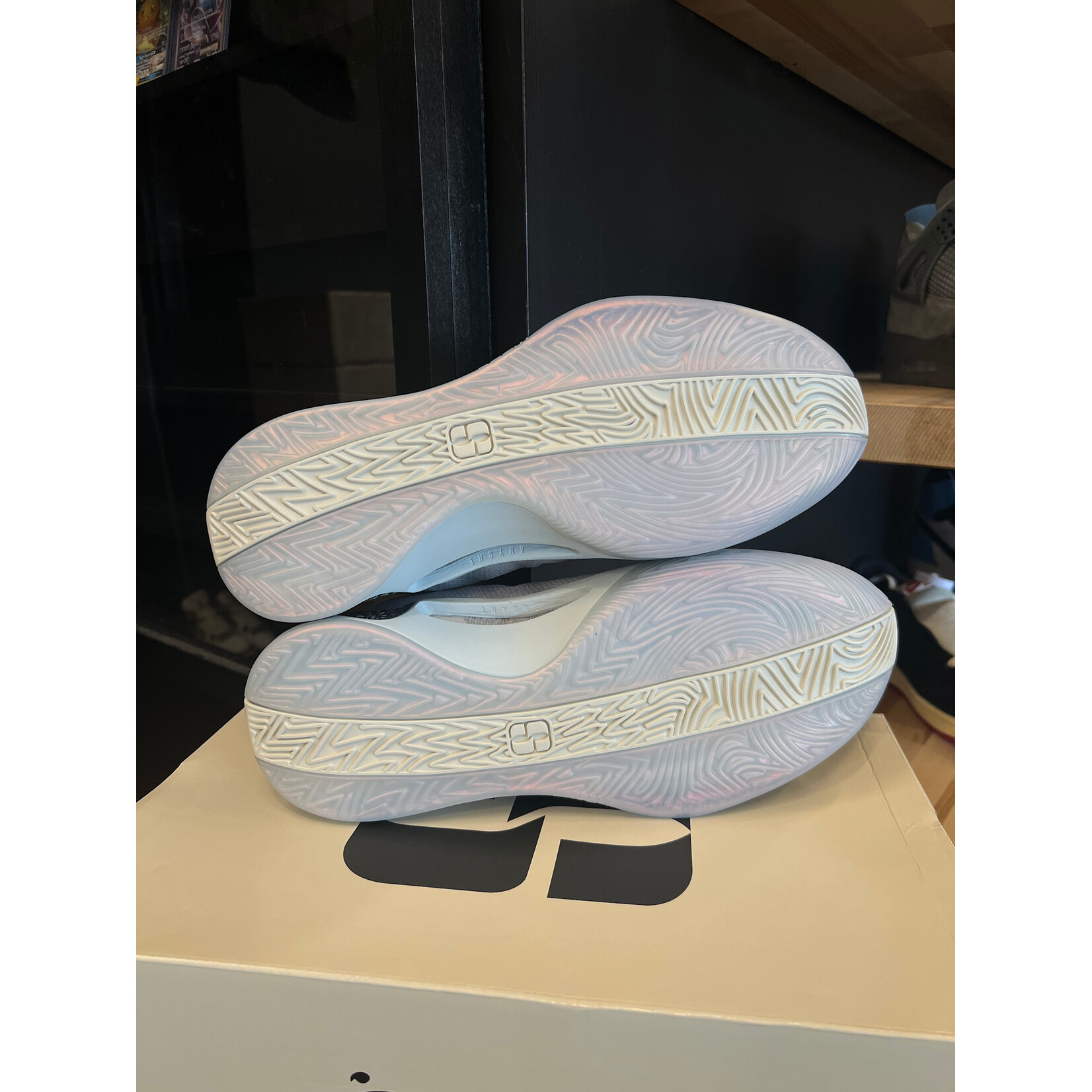 Nike Nike Sabrina 1 Ionic Photon Dust (Women's) Size 13.5W, PREOWNED