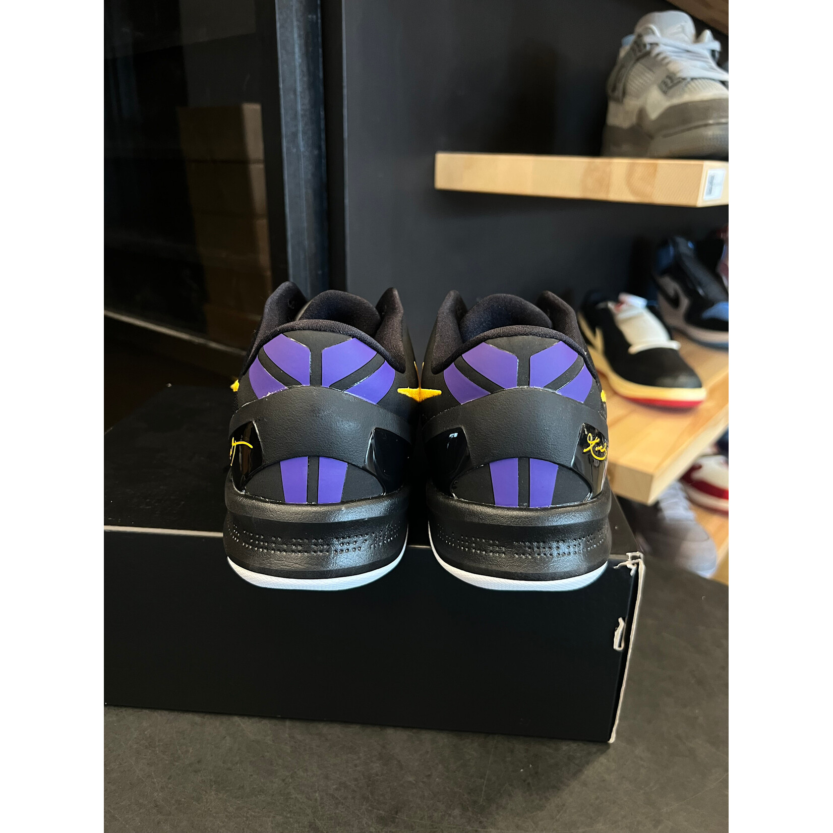 Nike Nike Kobe 8 Protro Lakers Away Size 12, PREOWNED